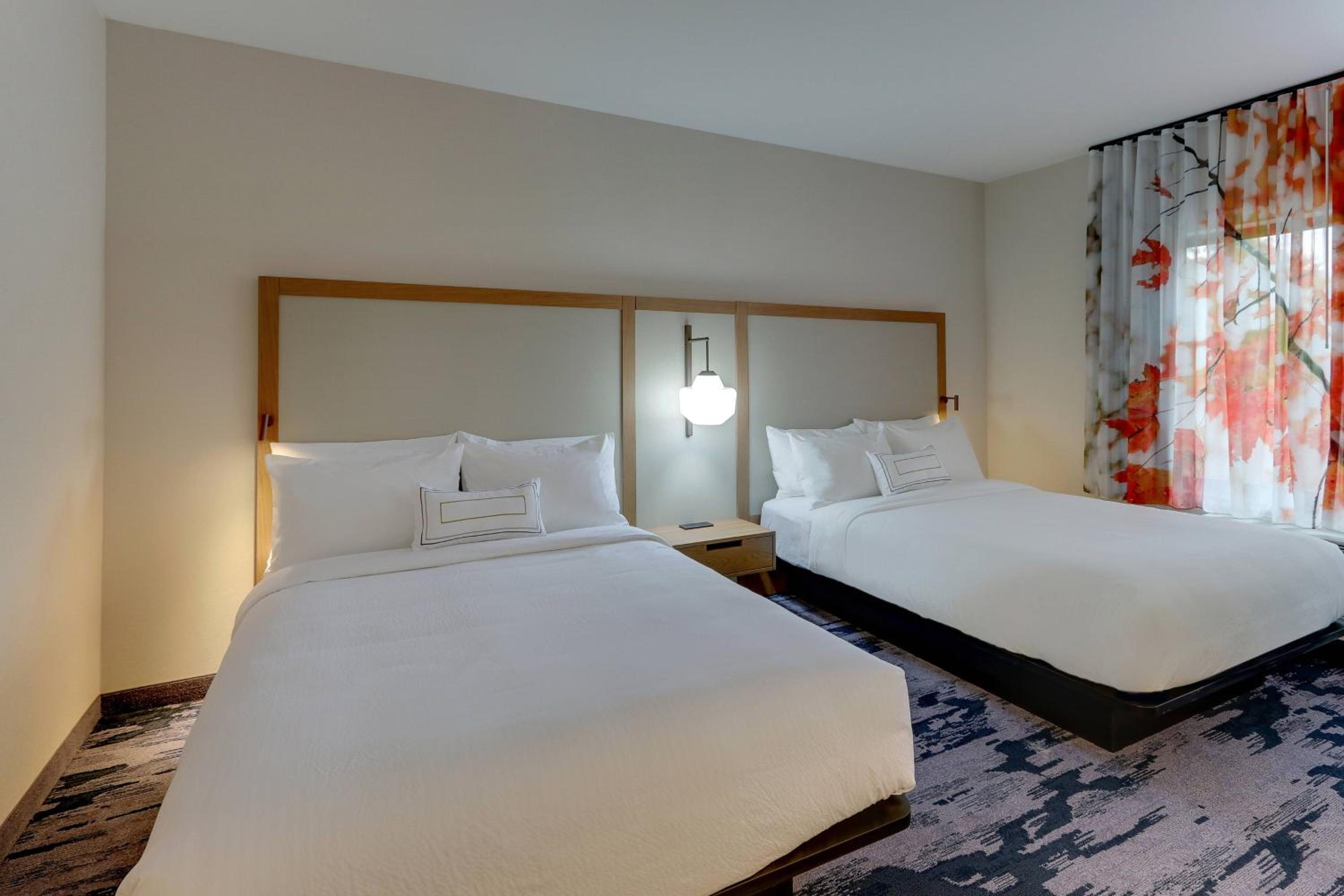 Double Queen Room - Photo 4