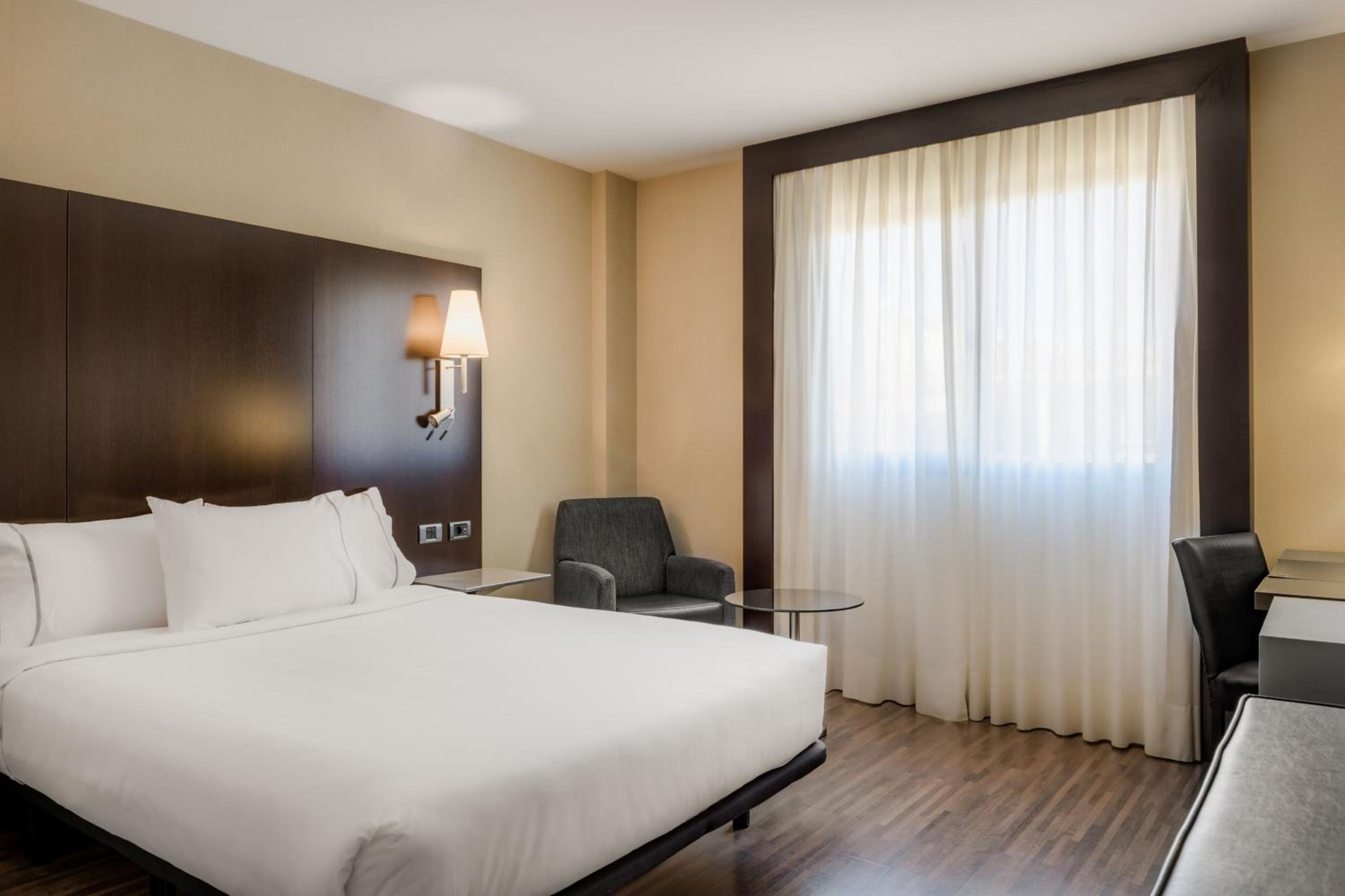 Standard Queen, Guest room, 1 Queen