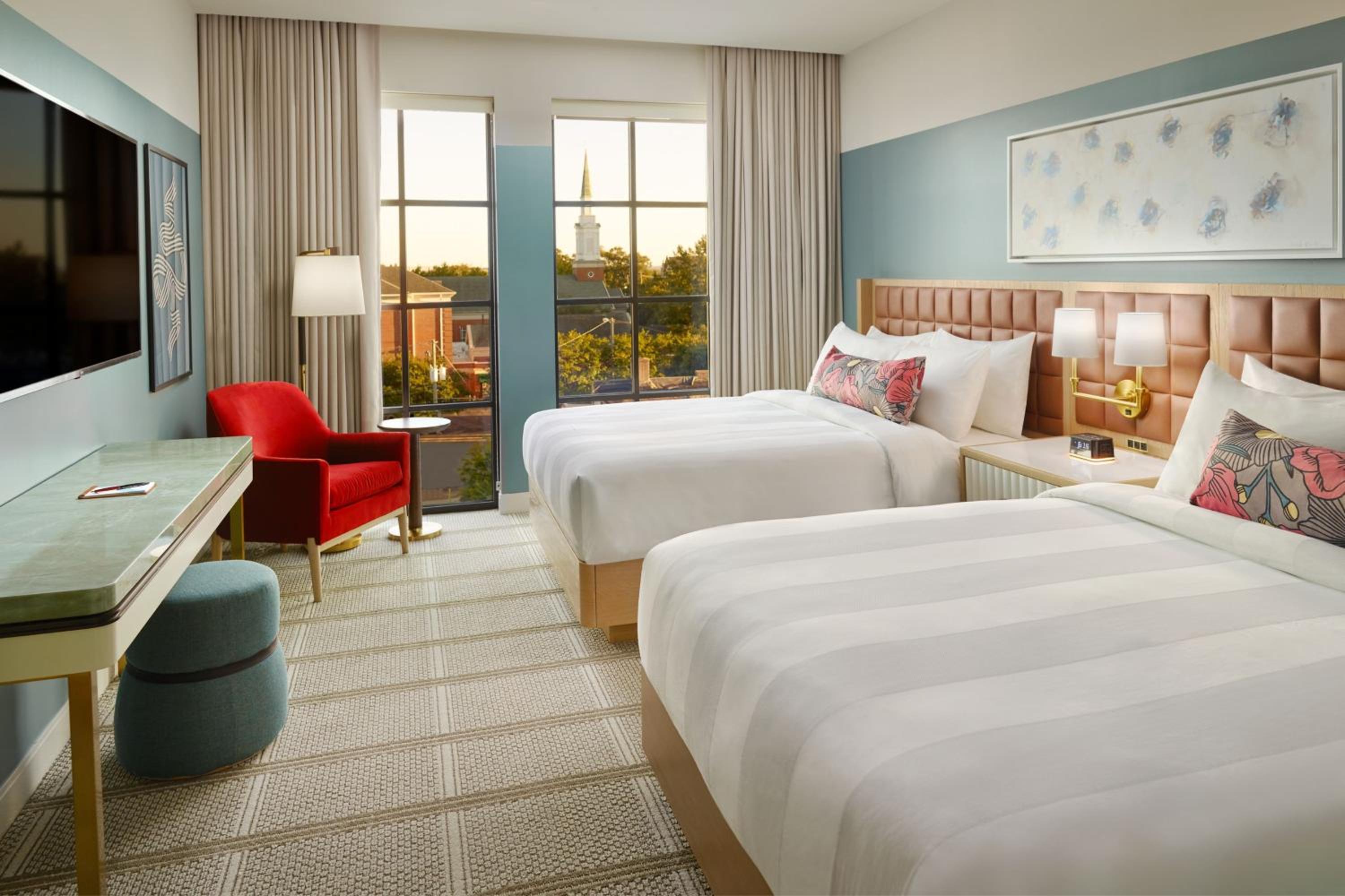 Standard Double Room with City View - Photo 1