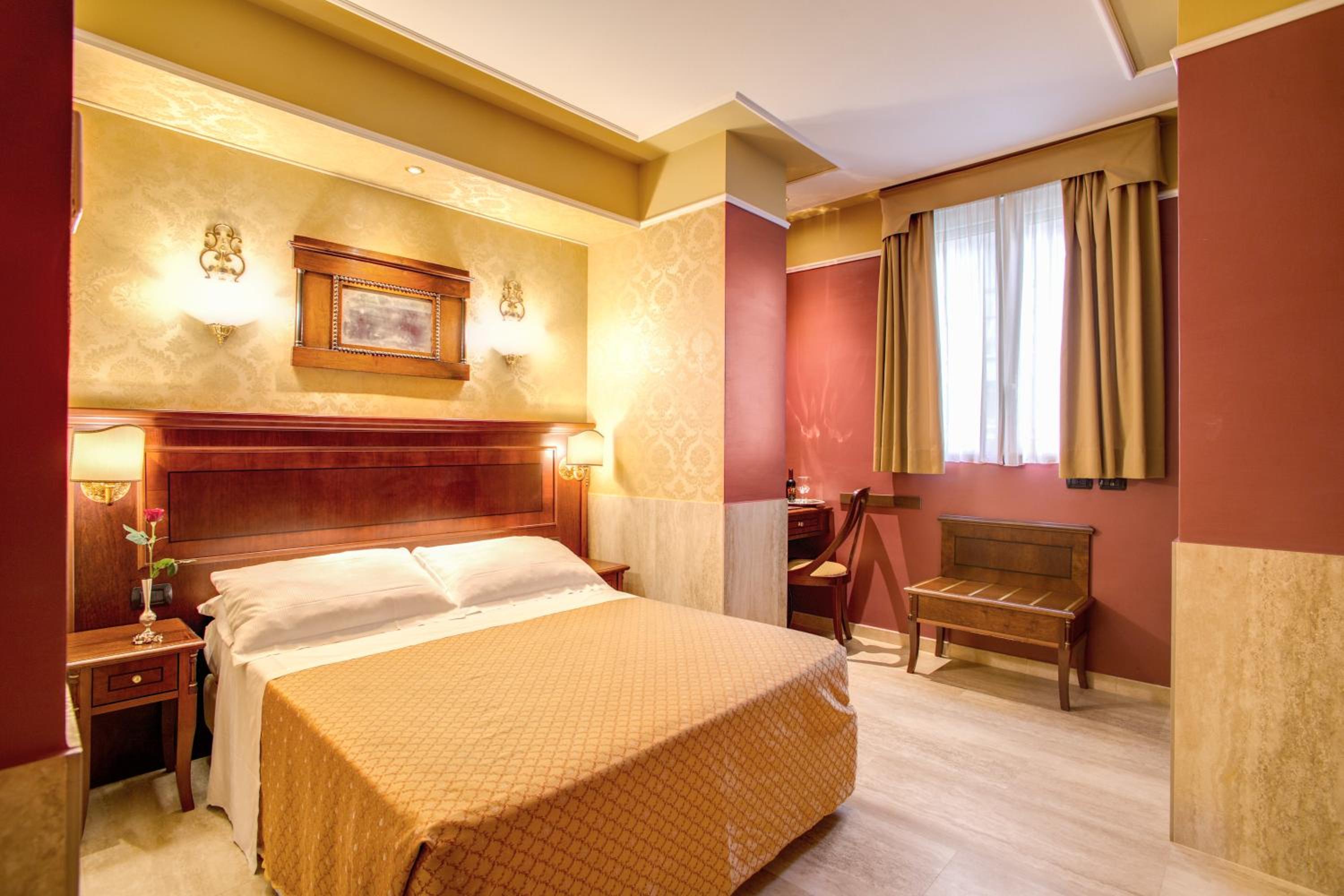 Double or Twin Room photo 1