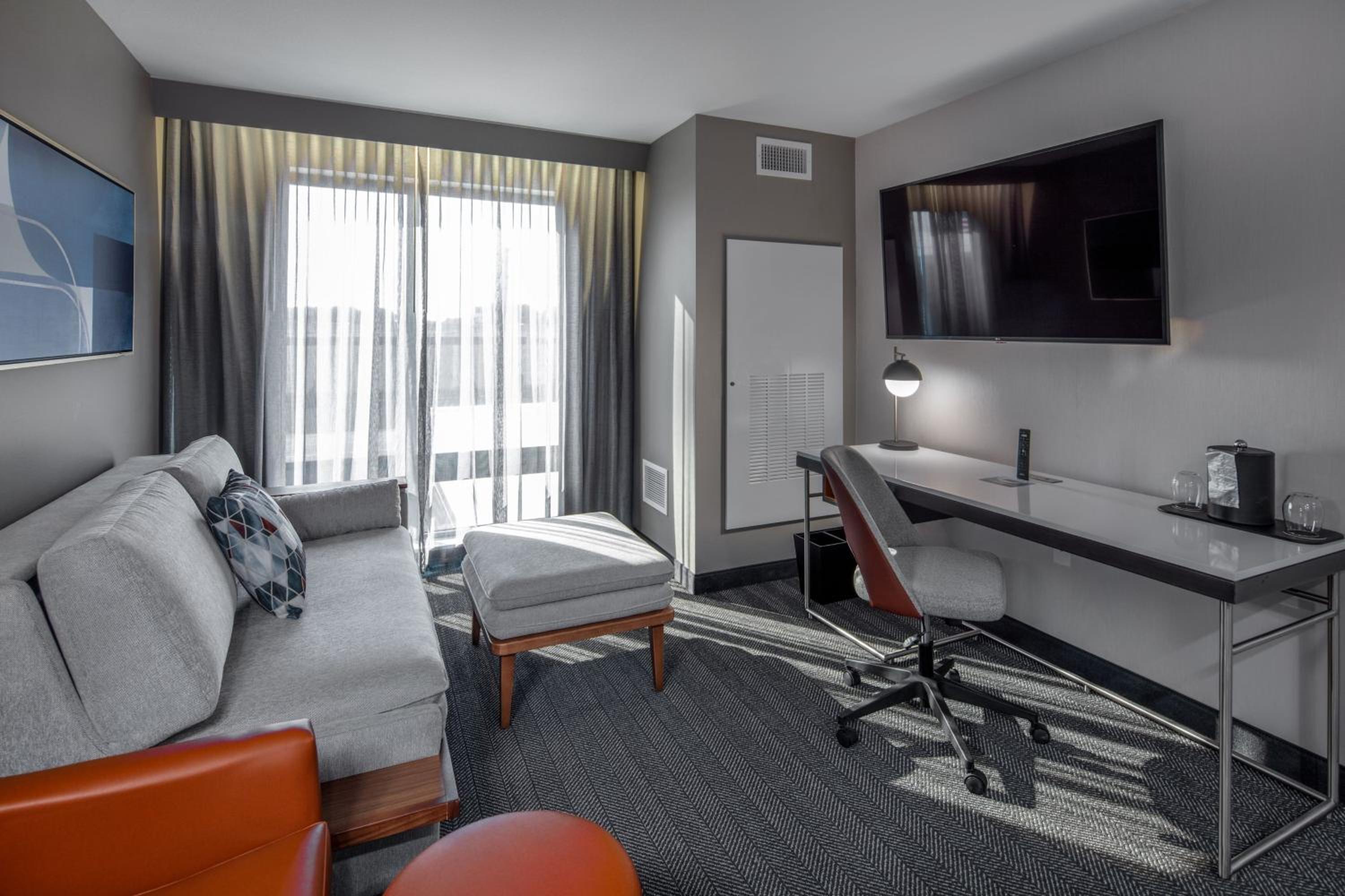 King Suite with Sofa Bed - Photo 2