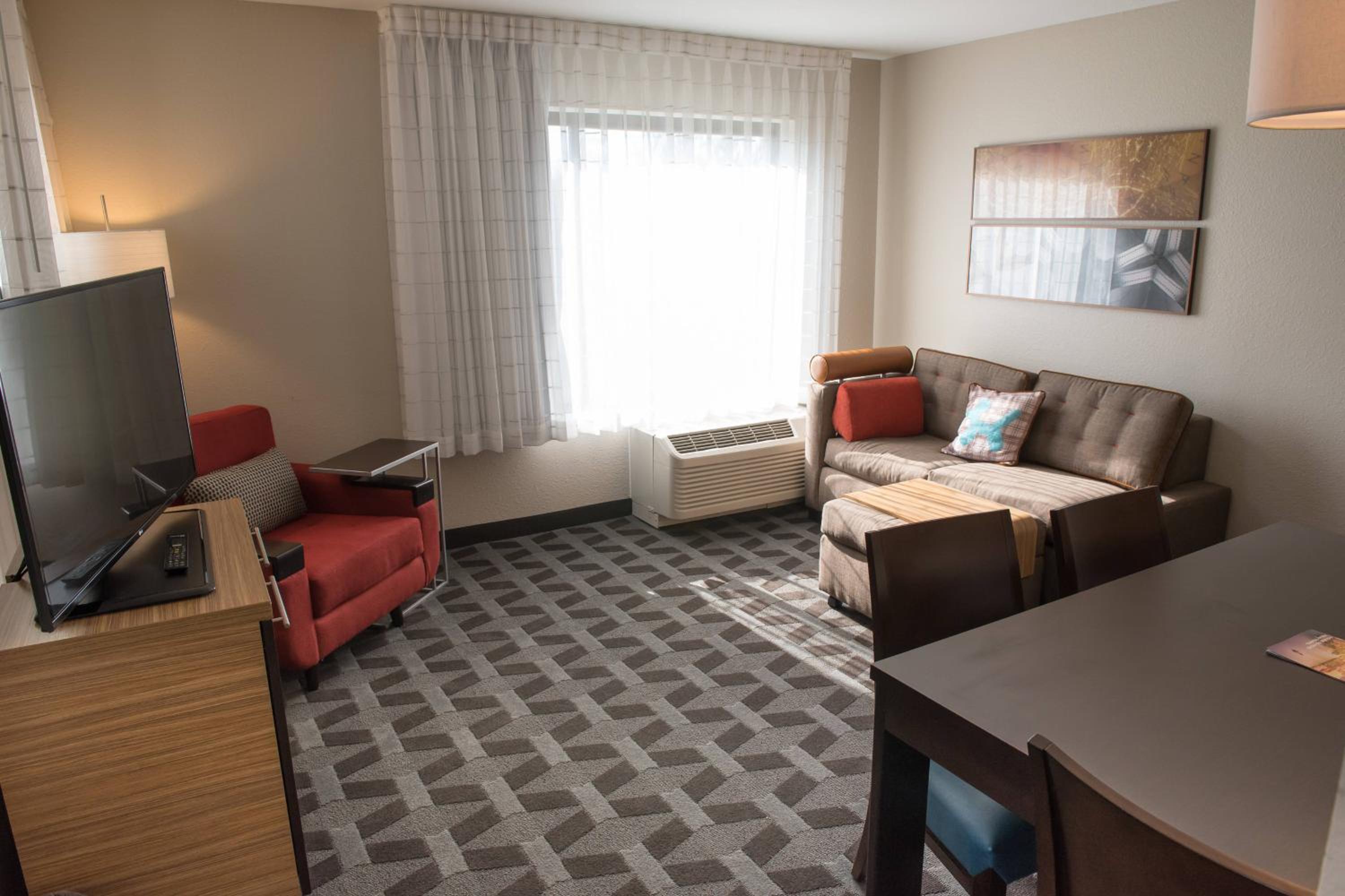Two-Bedroom Suite