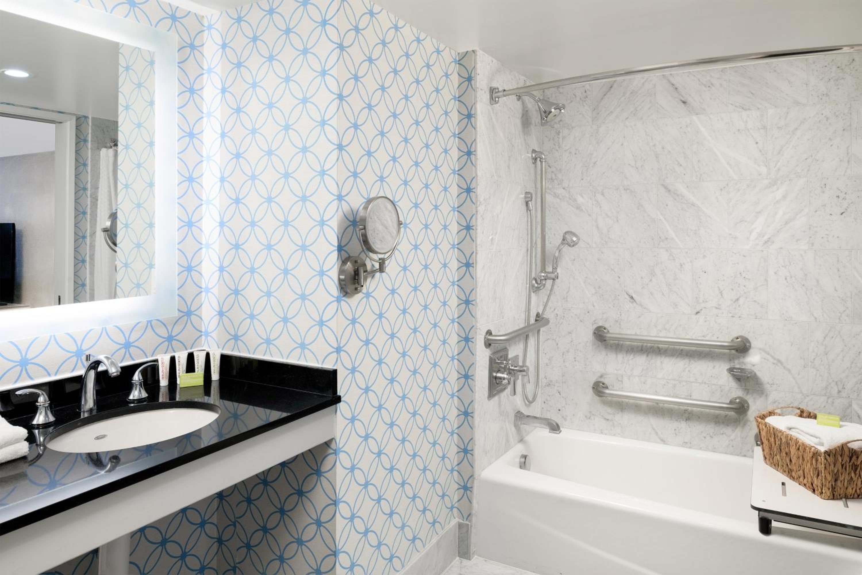 King Room with Accessible Tub and Balcony - Ocean View