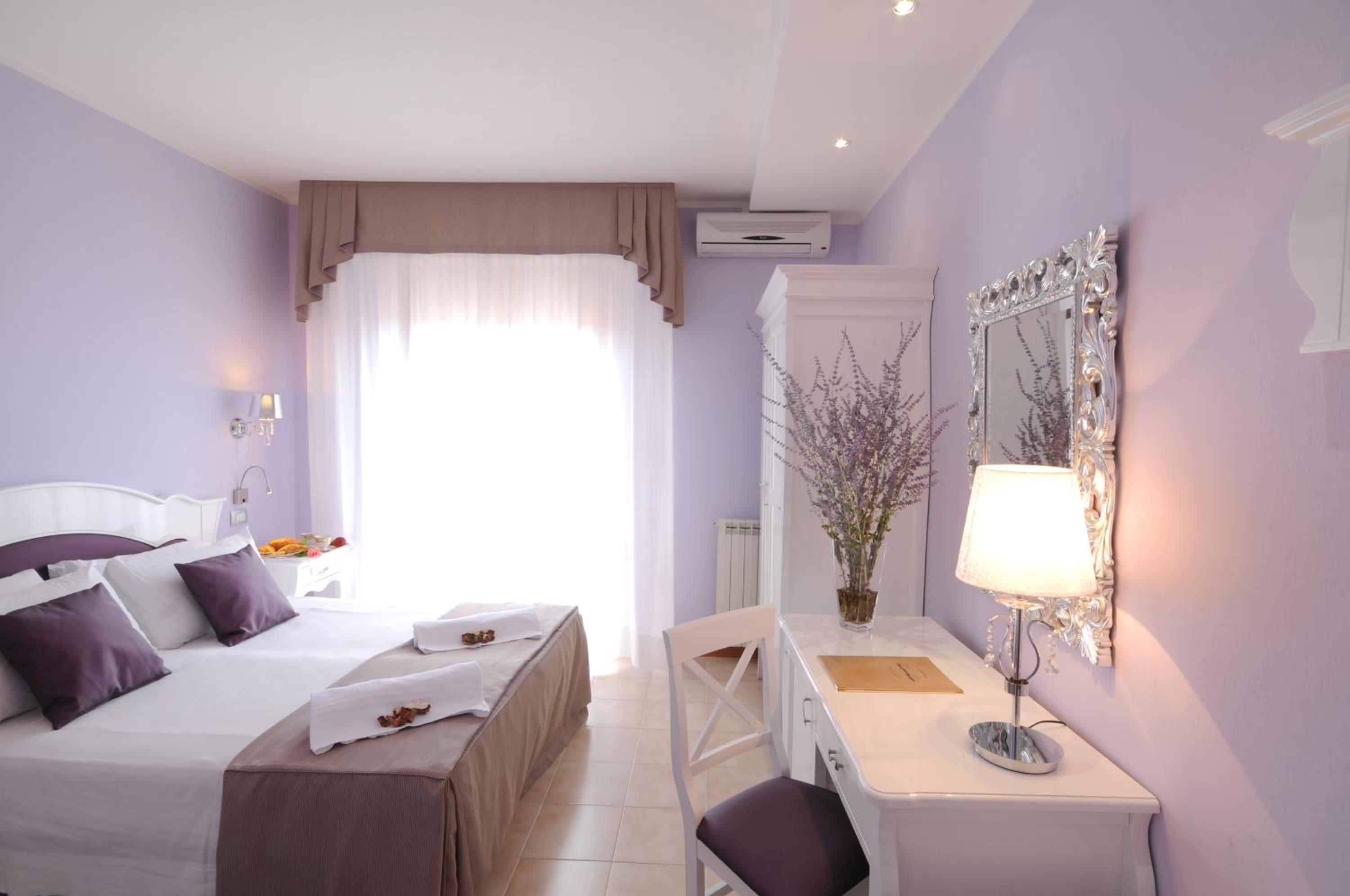 Superior Double Room - Photo 1