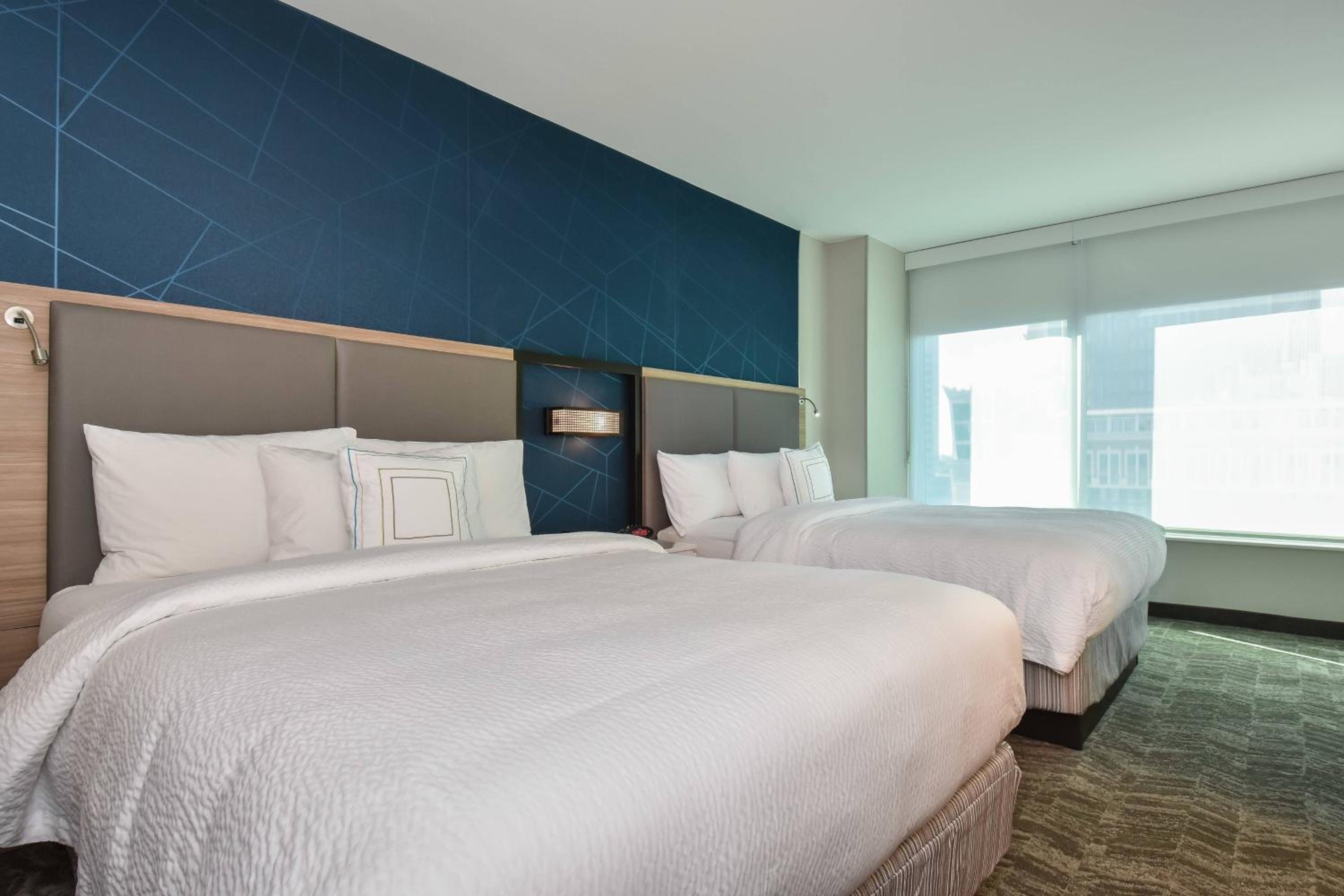Queen Suite with Two Queen Beds and Trundle Sofa - Hearing Accessible