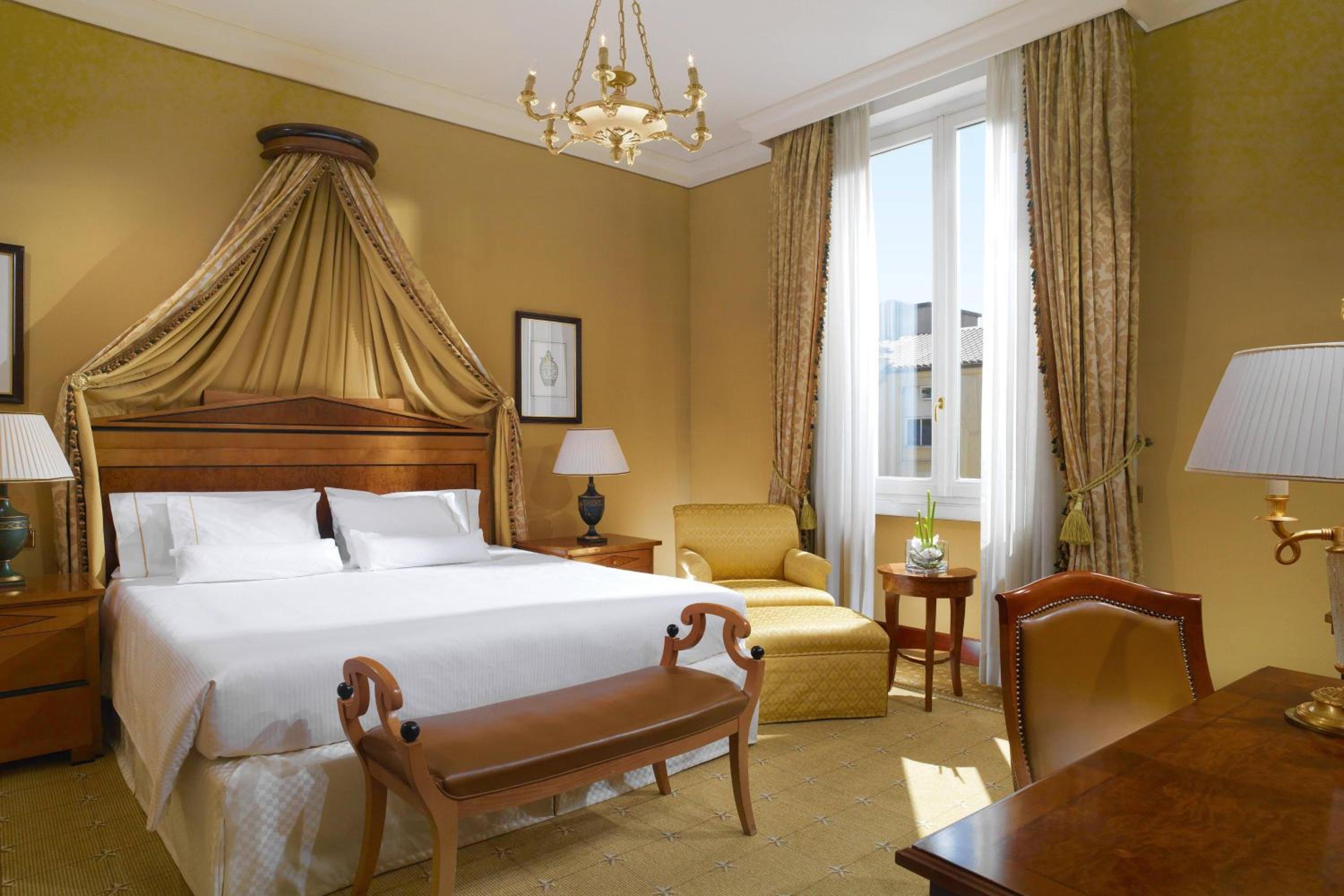 Grandluxe Double King, Larger Guest room, 1 King
