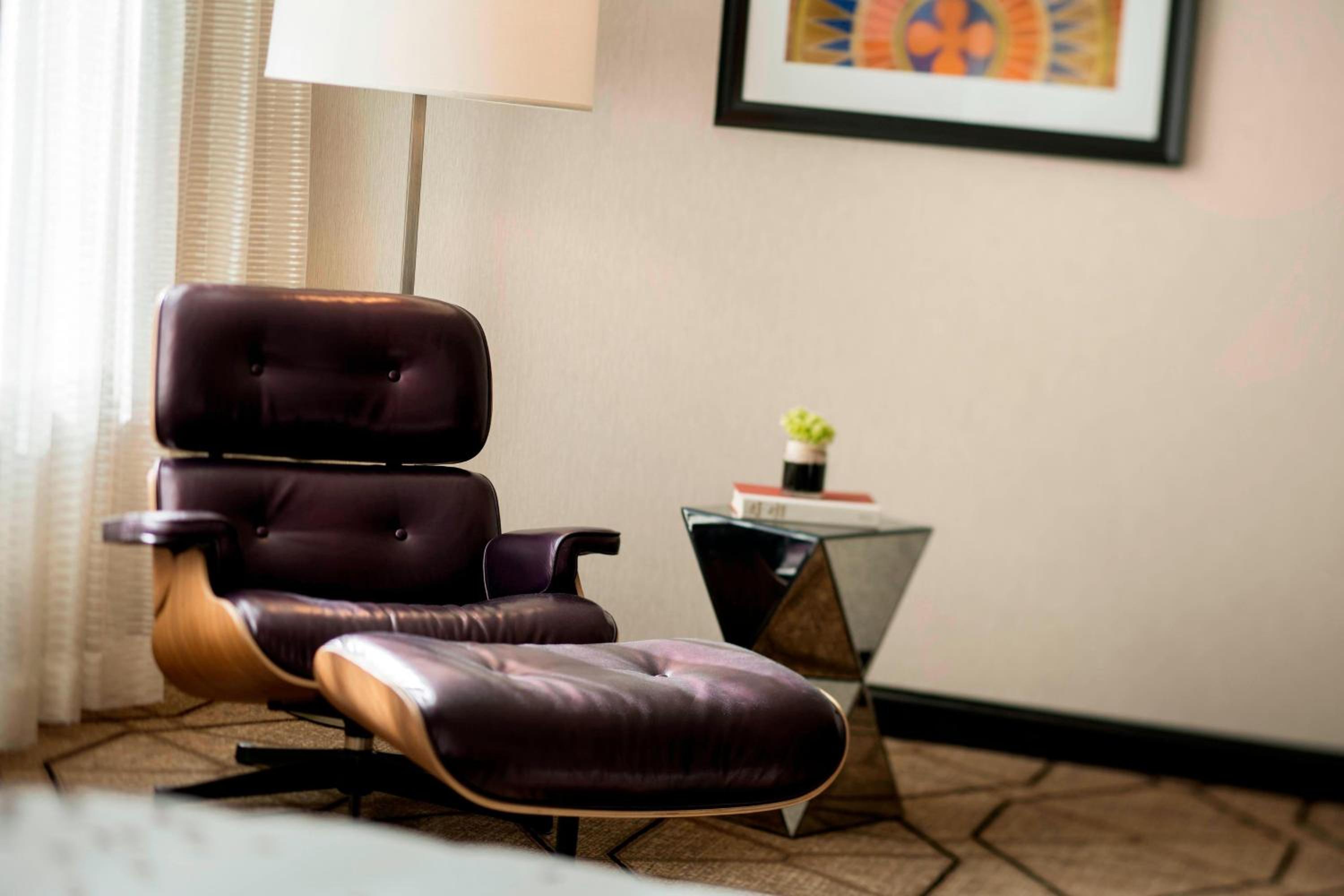 Luxury, 1 Bedroom Suite, 1 King photo 3