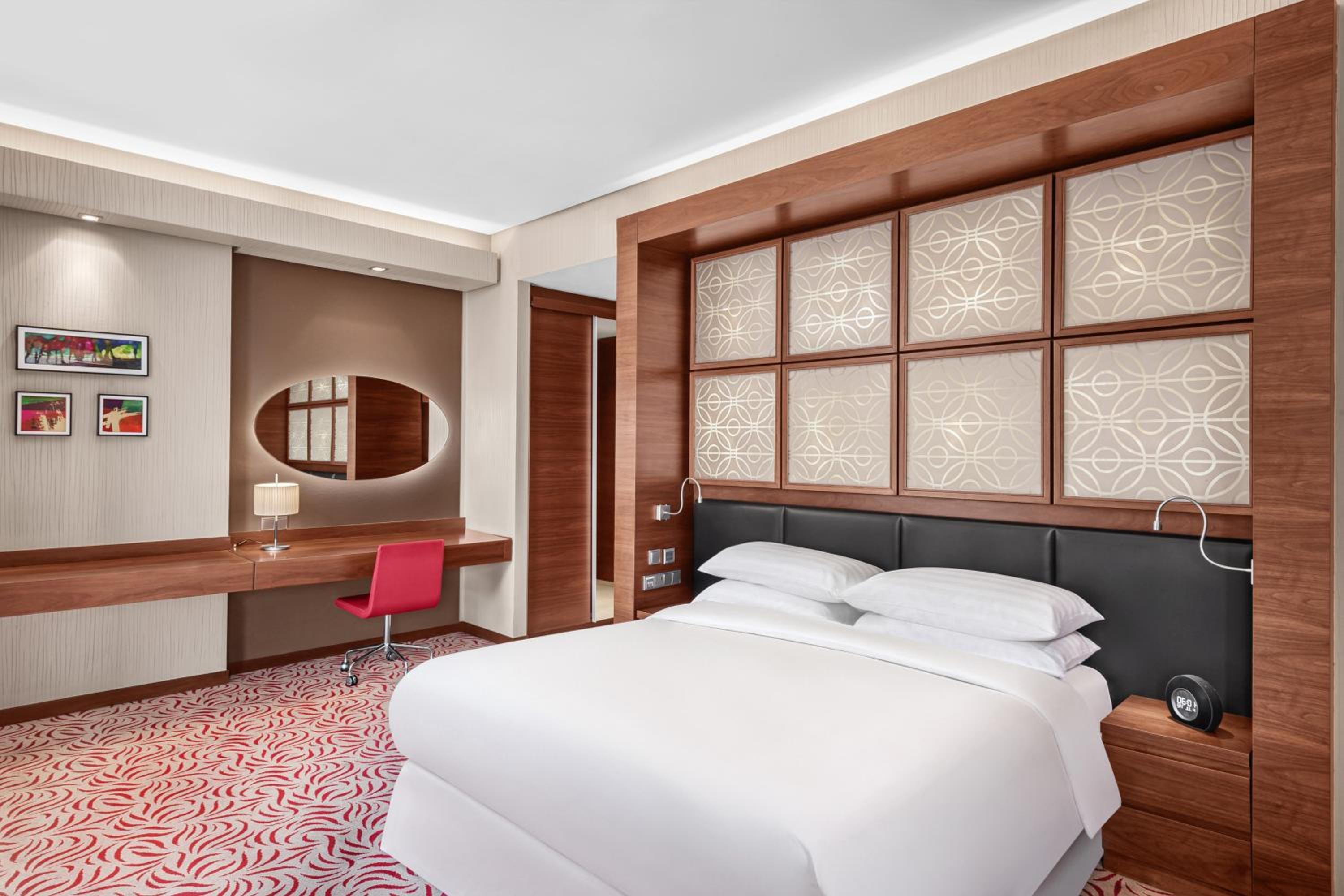 Classic Room - 1 King bed