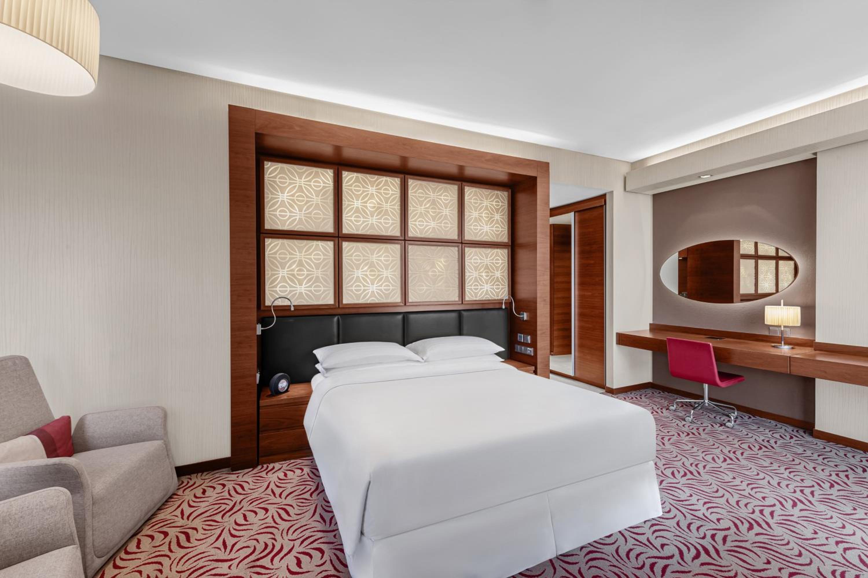 Classic Room - 1 King bed photo 3