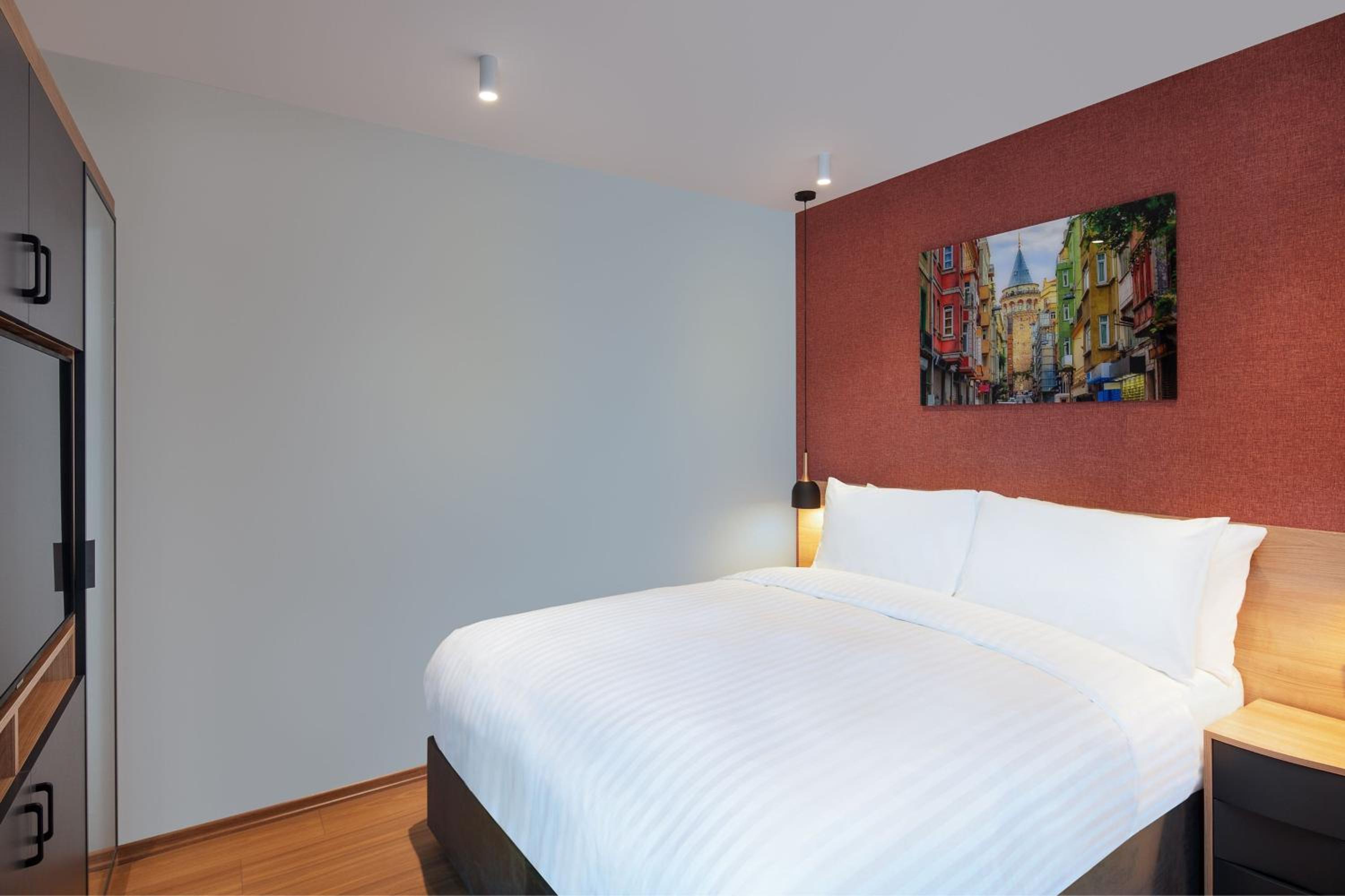 One-Bedroom Queen Suite with Sofa Bed