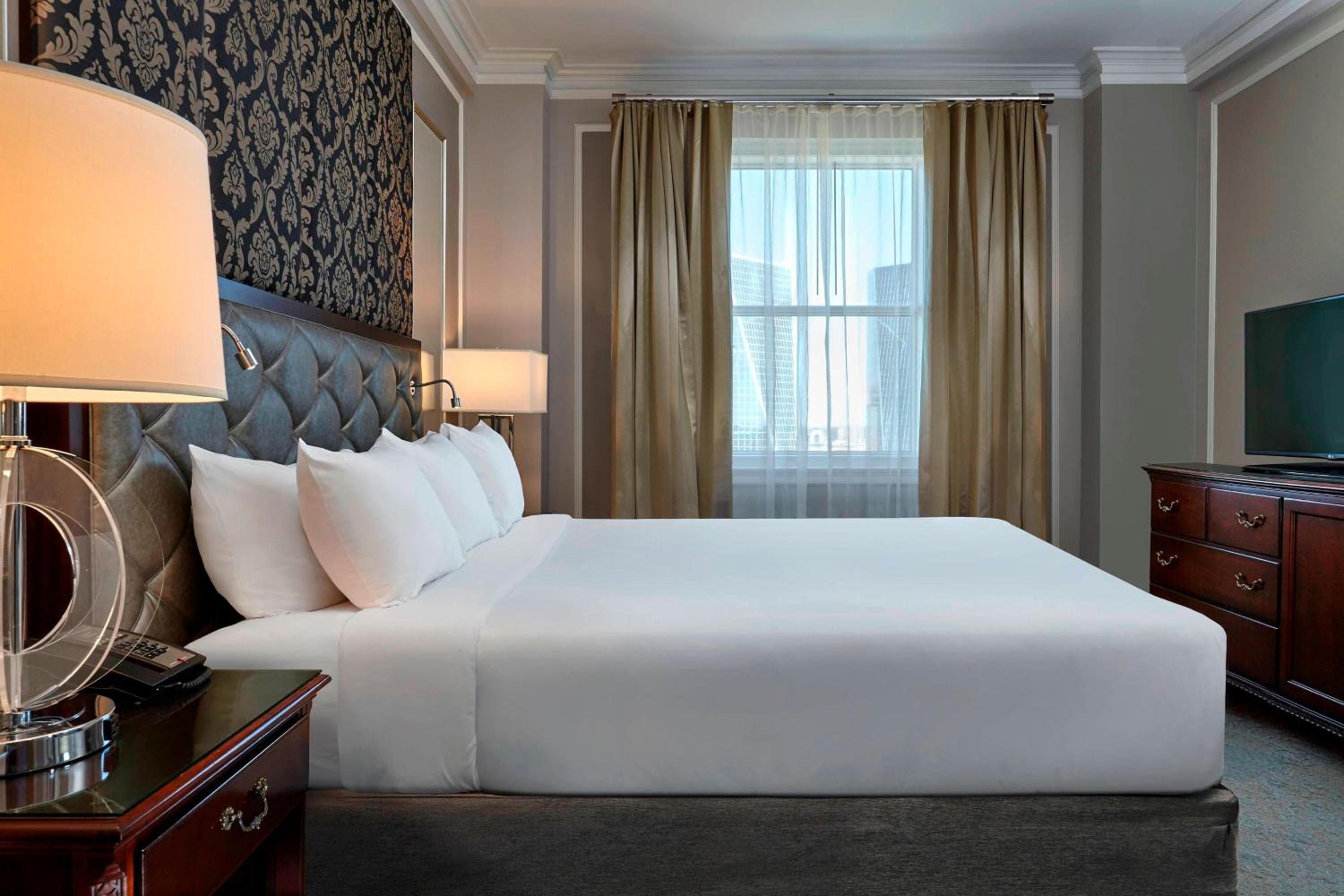 Deluxe Suite - Photo 4