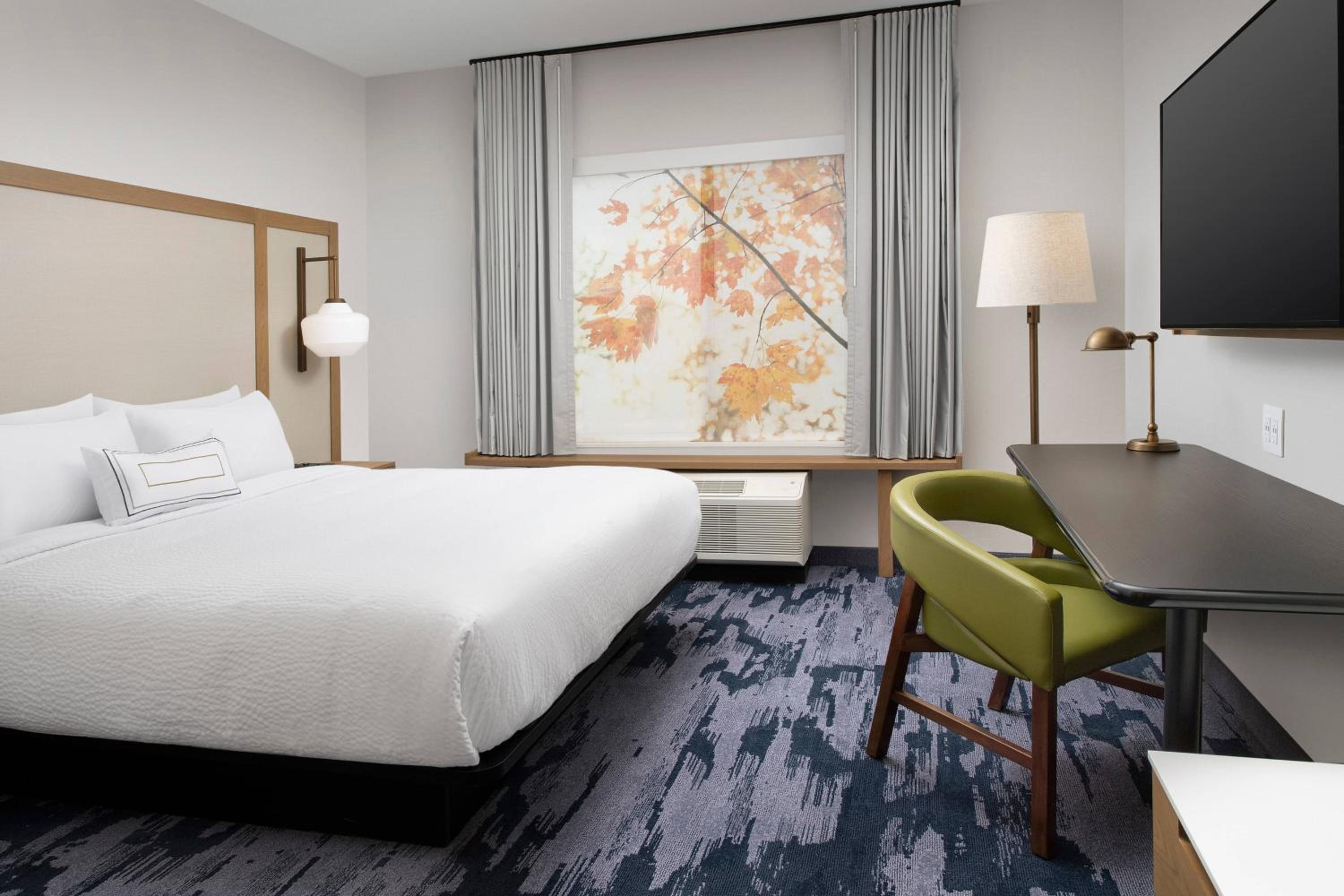 Guest Room, 1 King