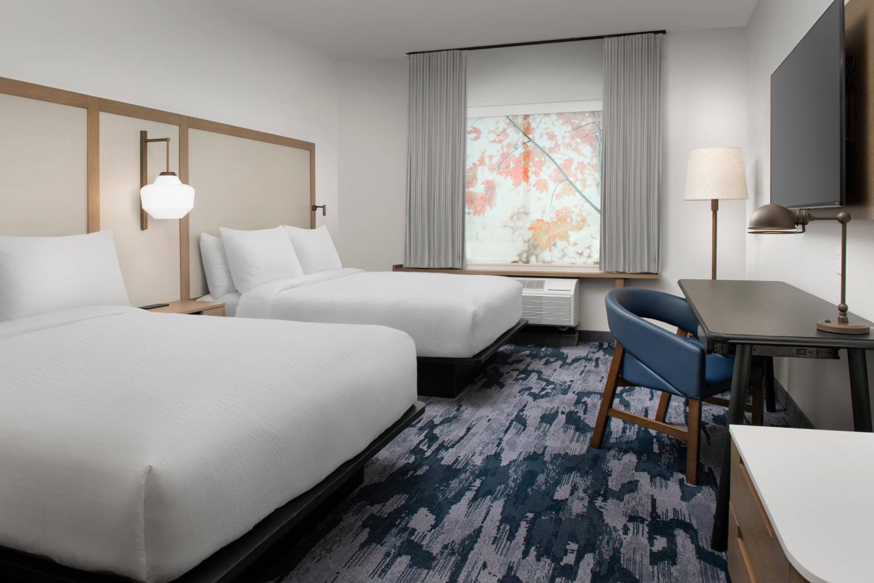Double Queen Room - Photo 8