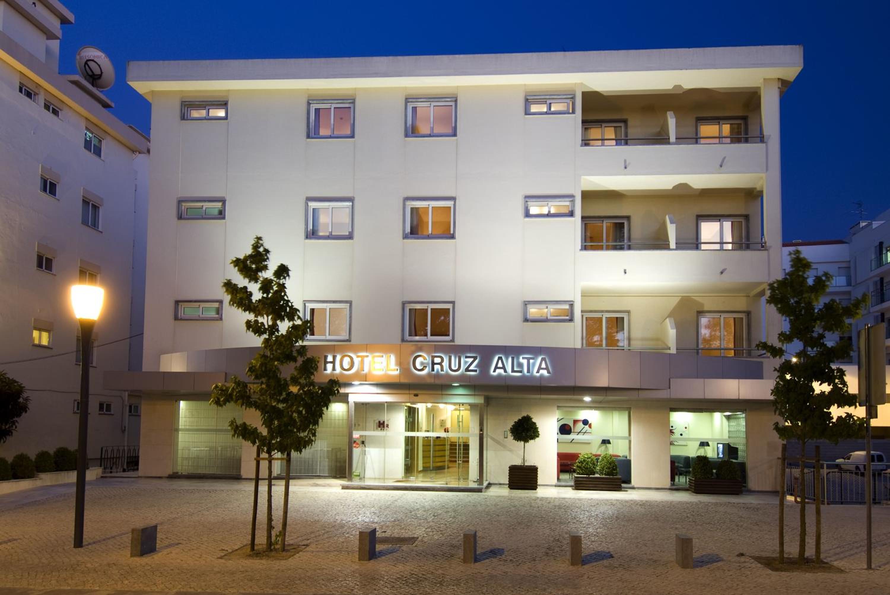 Double or Twin Room - Photo 2