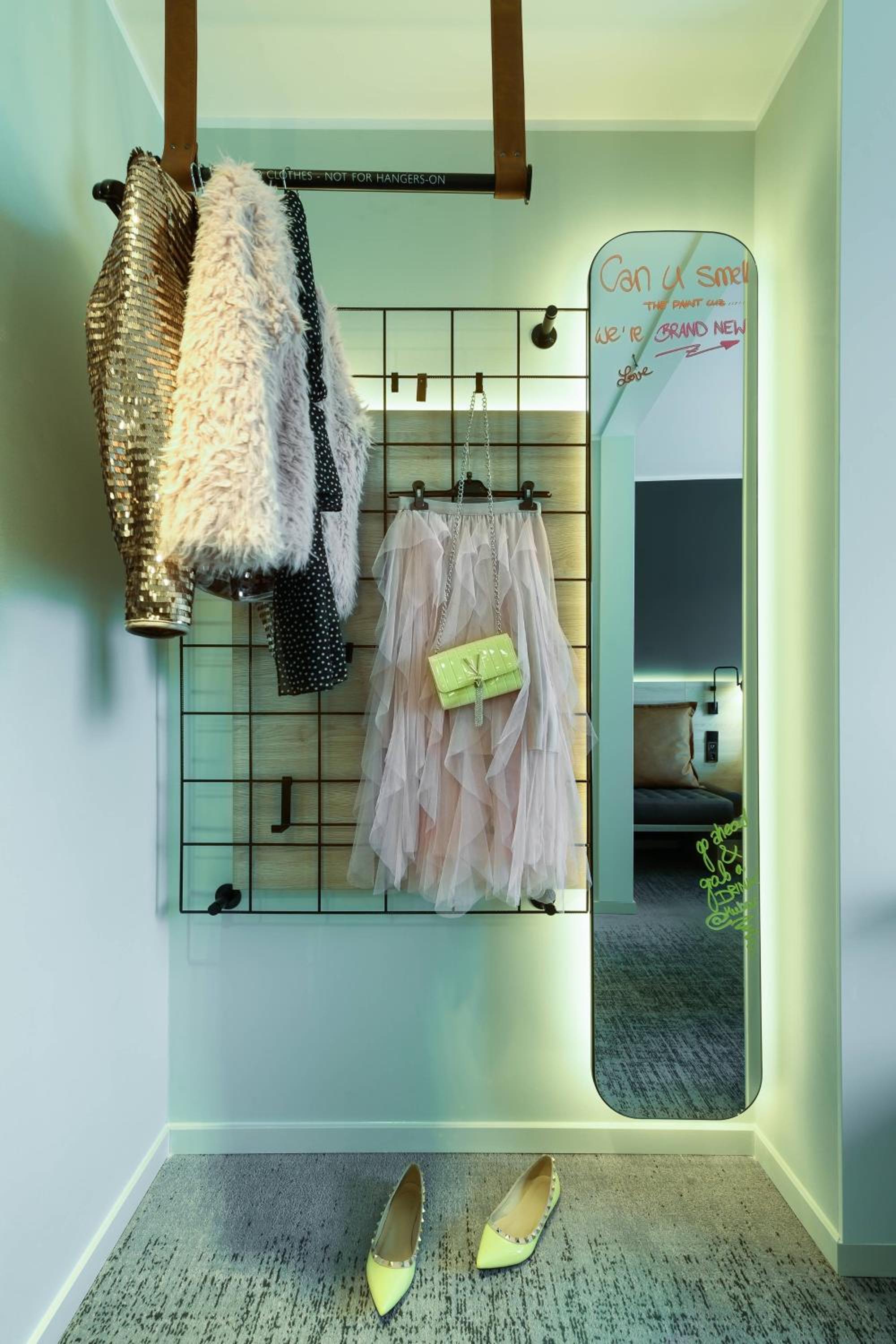 Queen Room - Photo 5