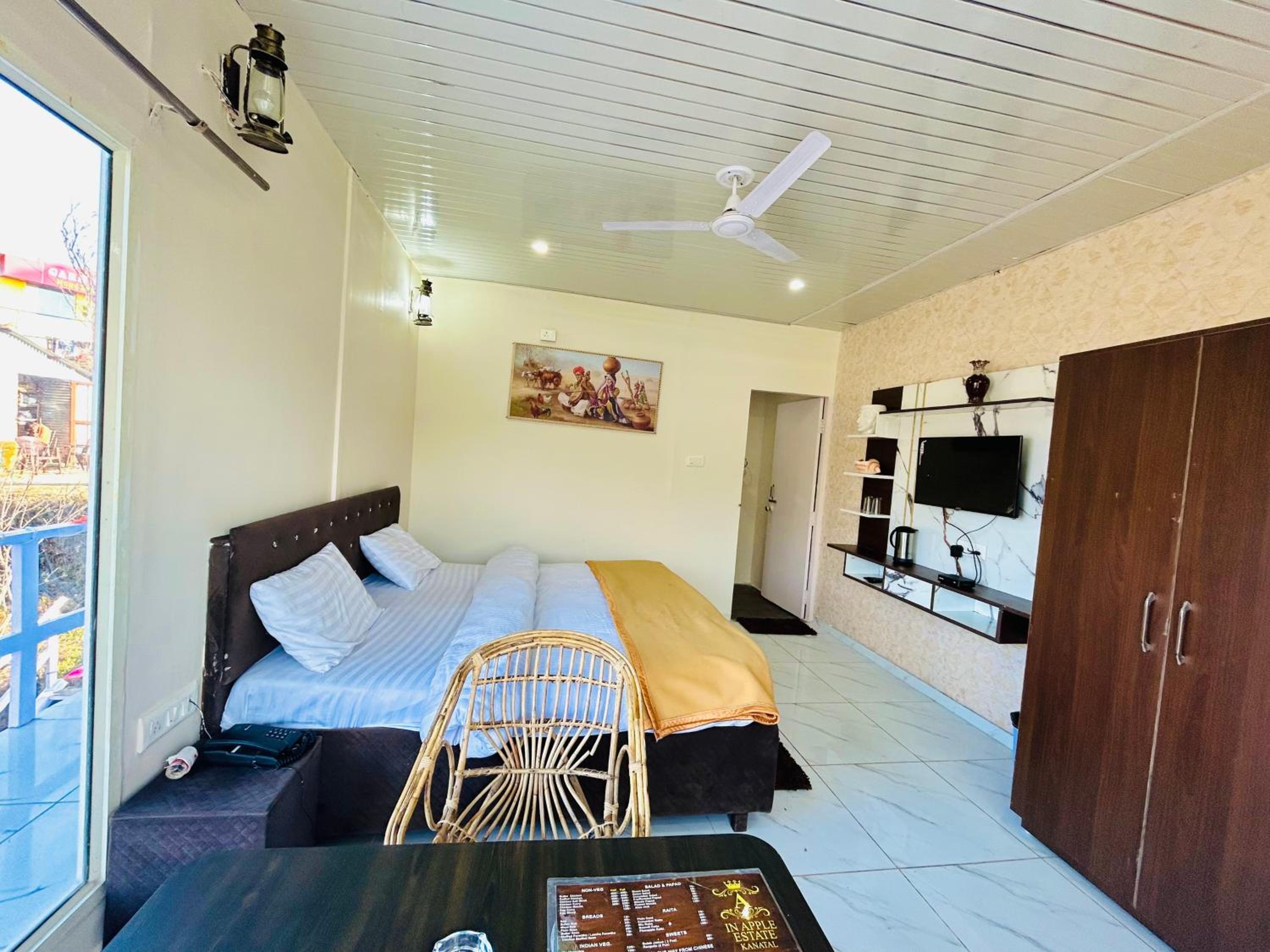 King Room with Mountain View - Photo 5