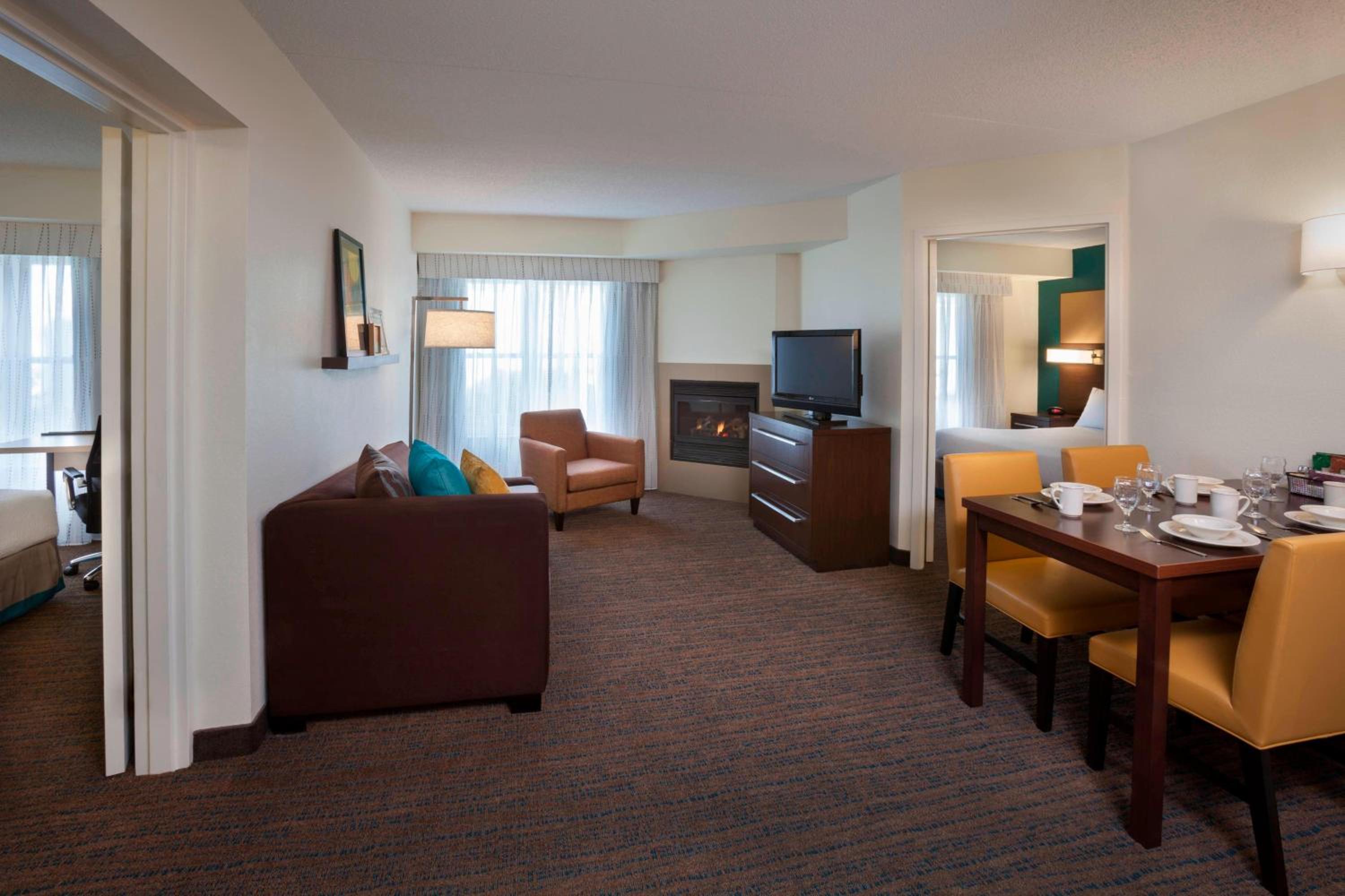 Two-Bedroom Suite - Photo 1