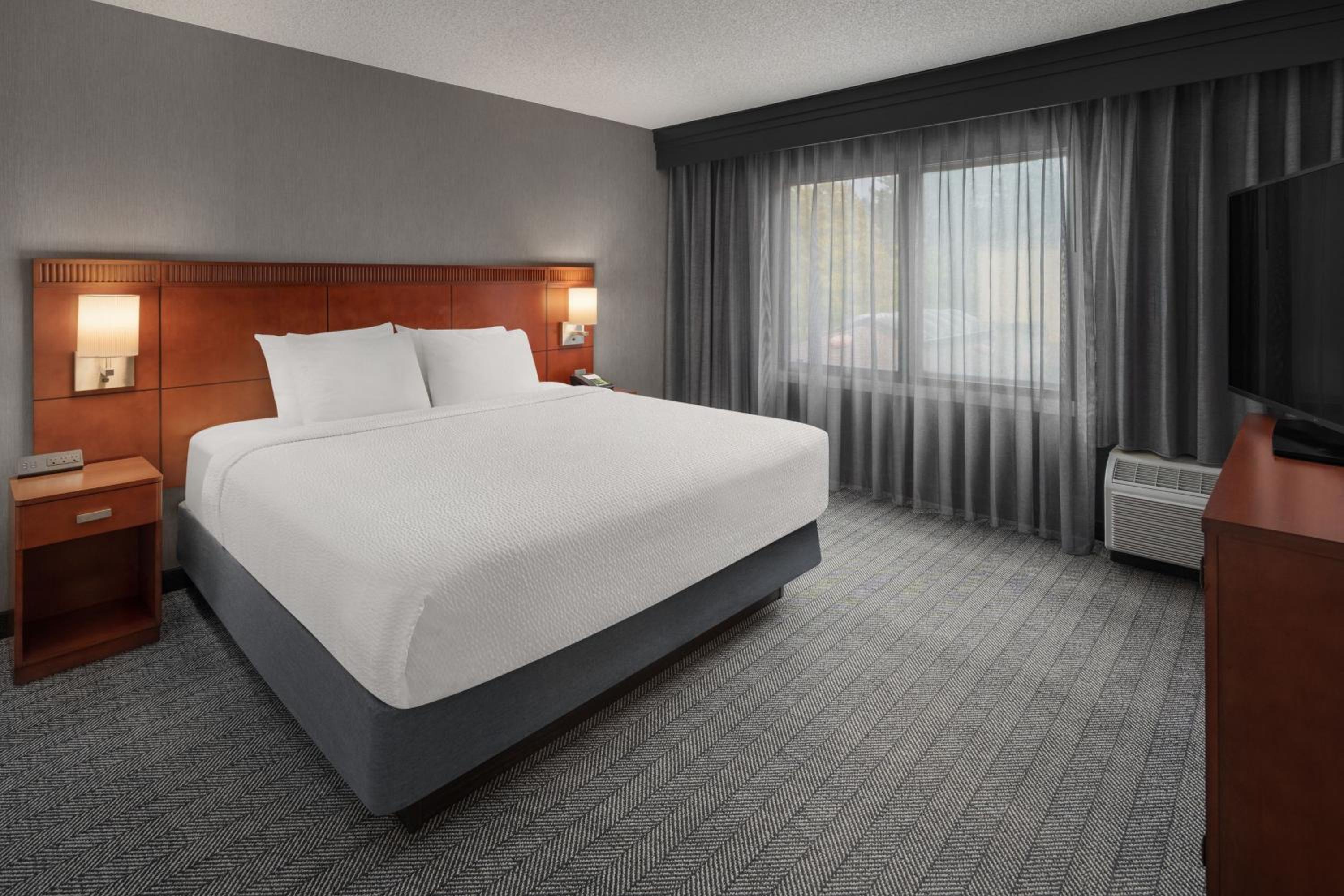 King Suite with Sofa Bed - Photo 12