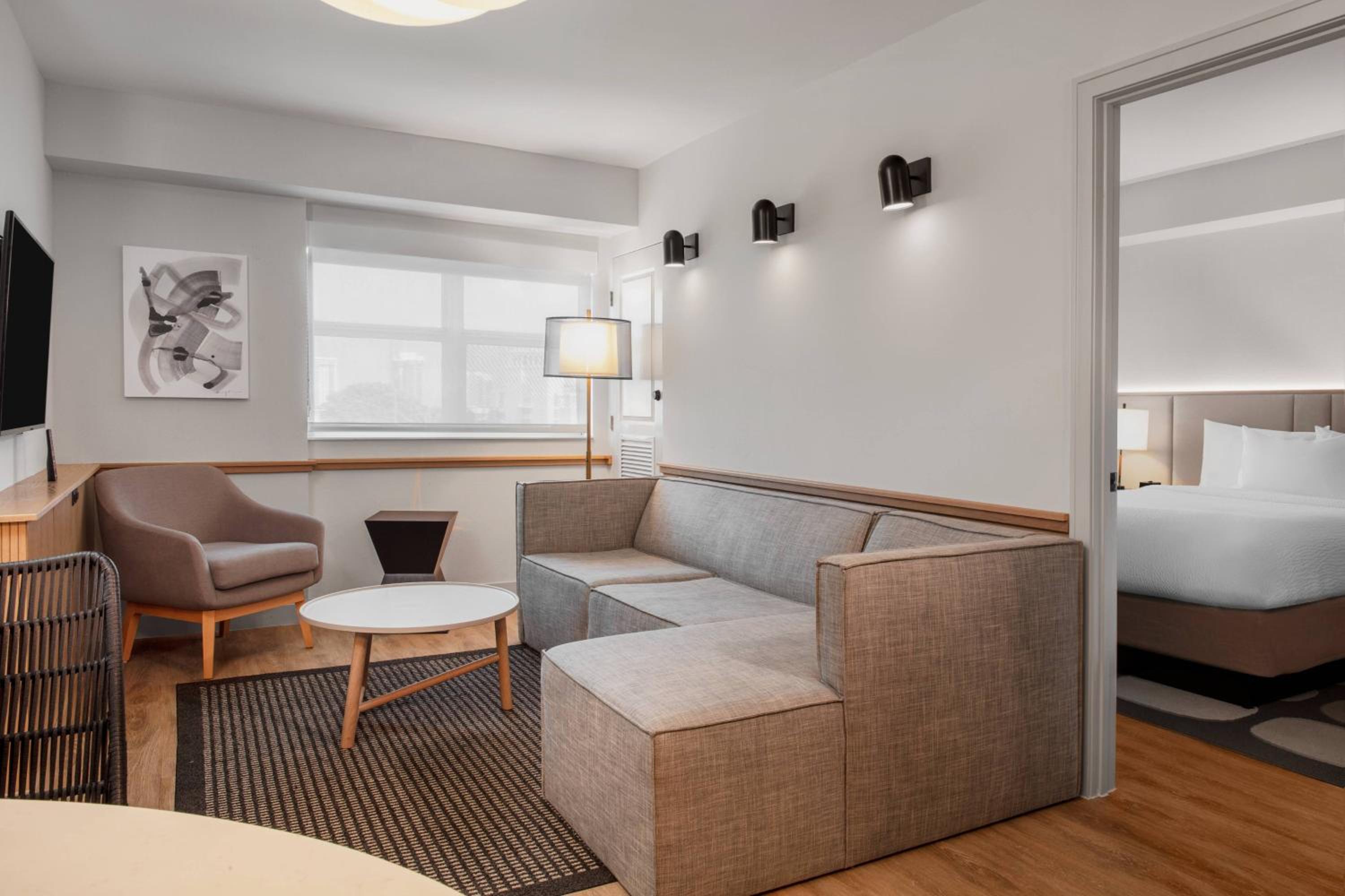 Two-Bedroom Suite - Photo 6