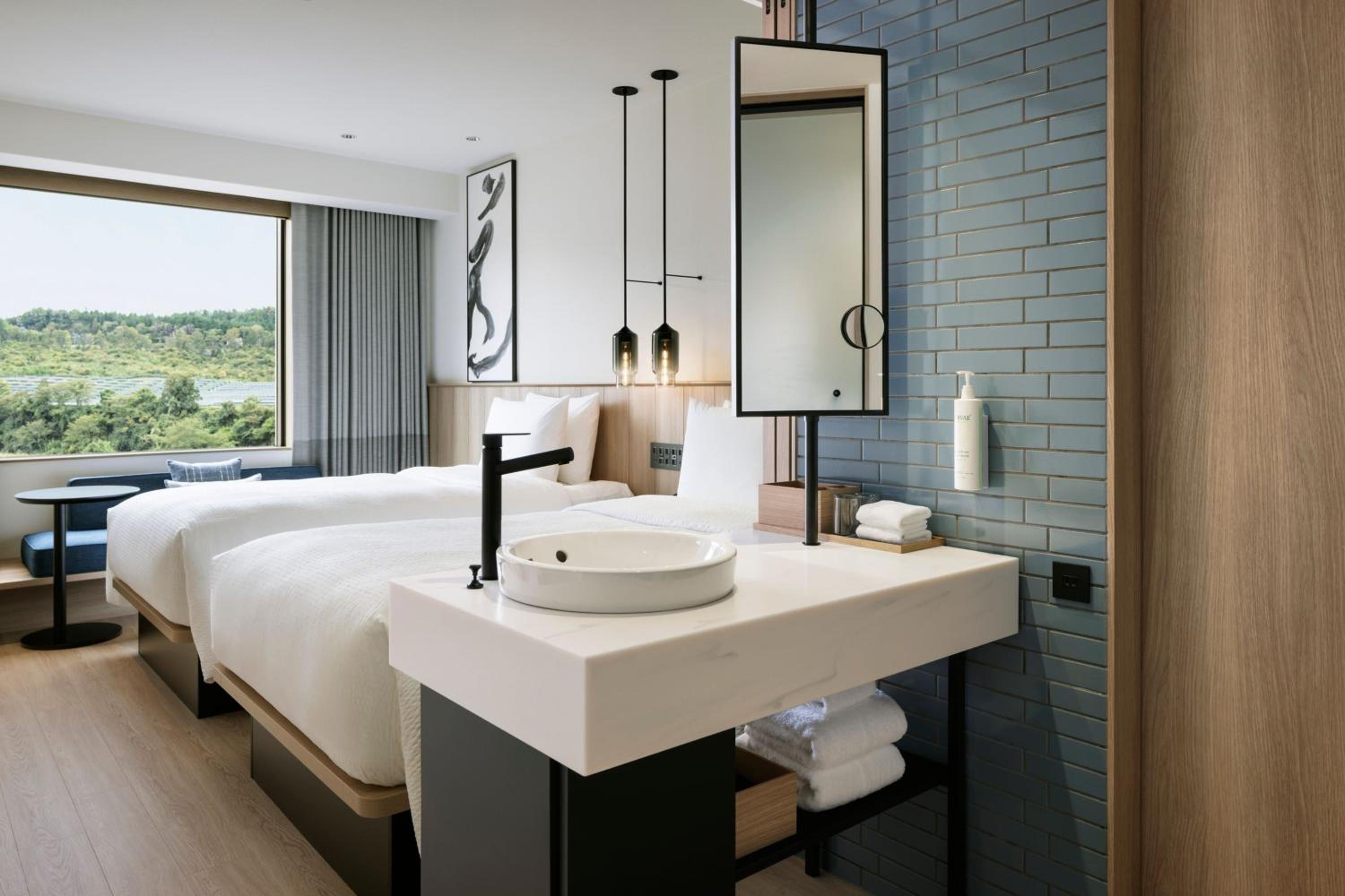 Standard Twin Room - Photo 8