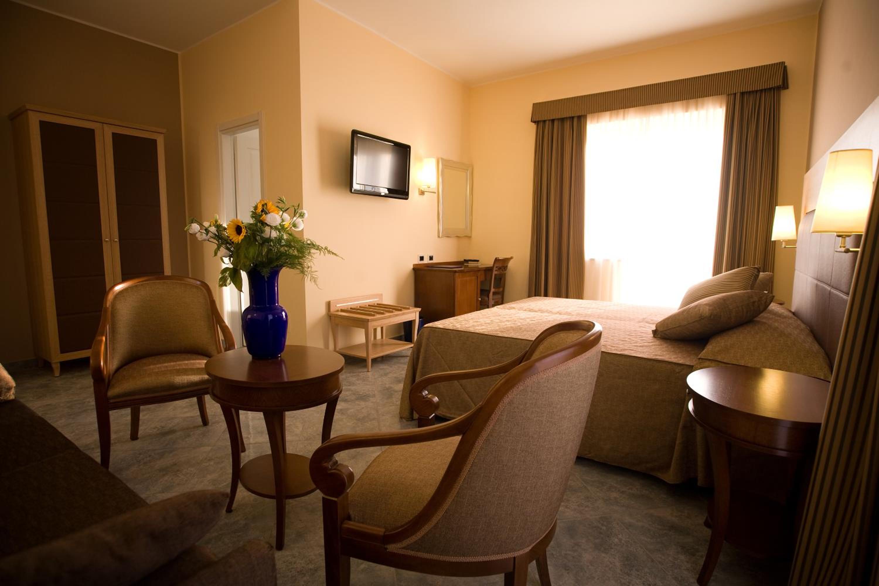Superior Double Room - Photo 4