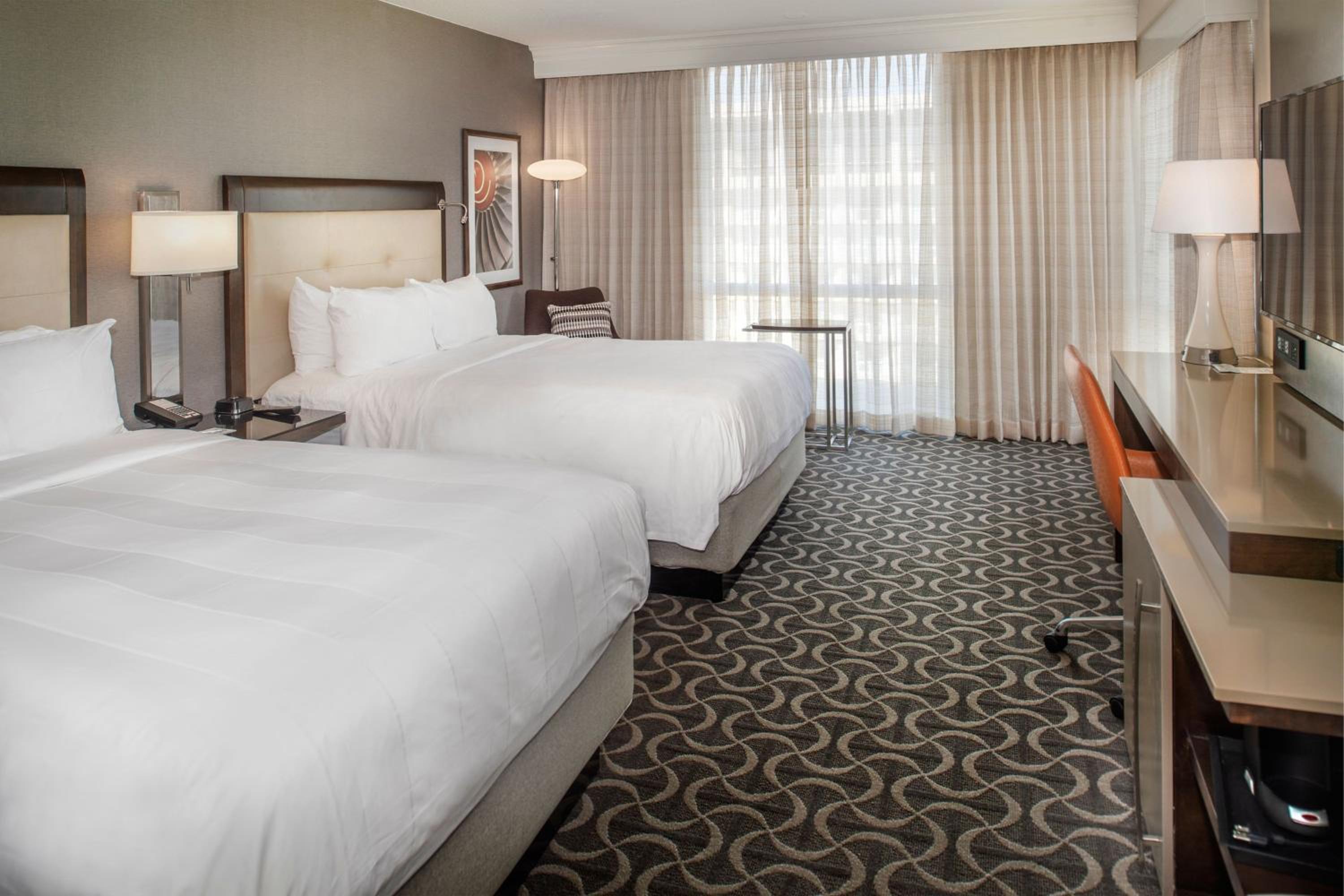 Executive, Guest room, 2 Double, East Tower    - Photo 1