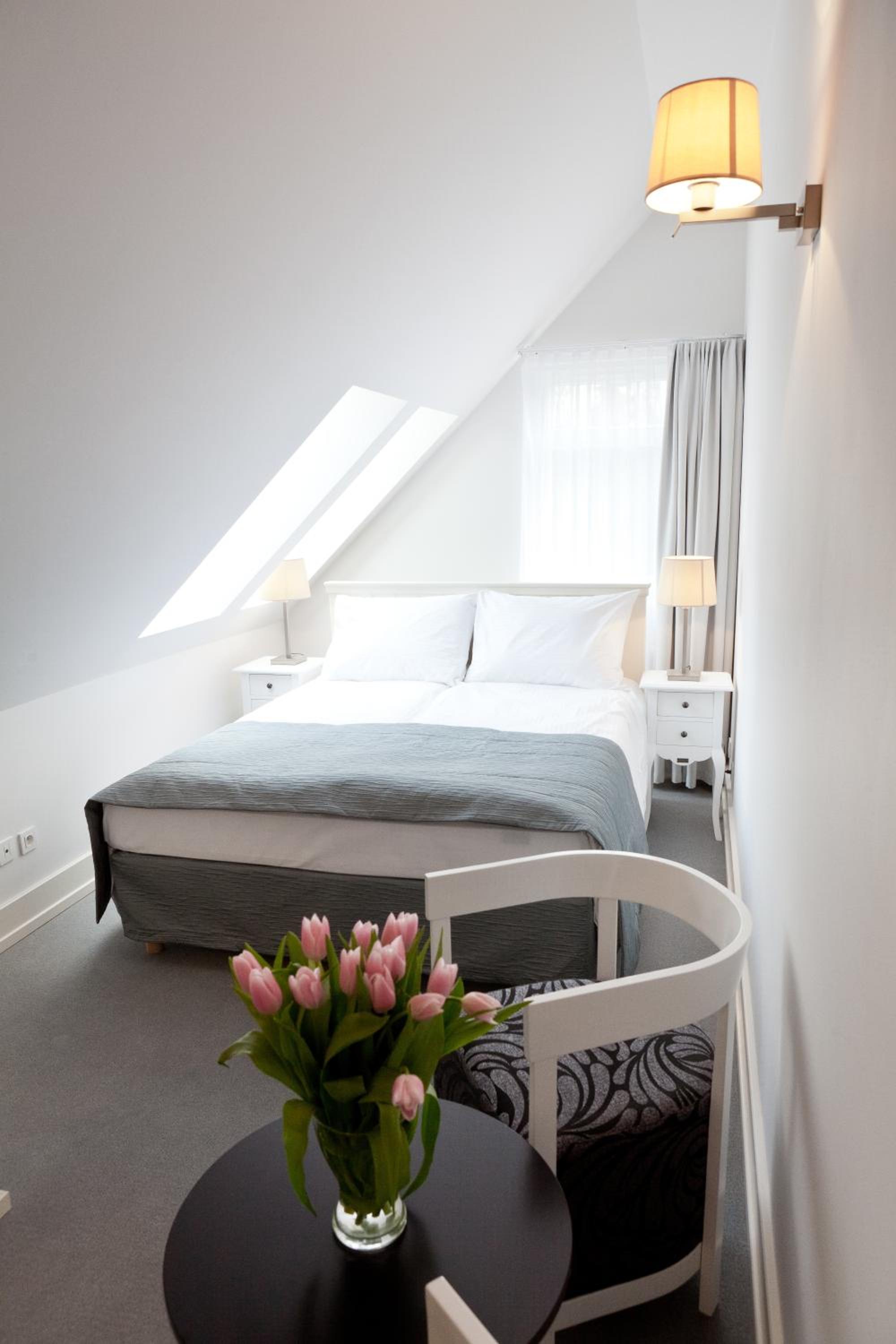 Double or Twin Room photo 3