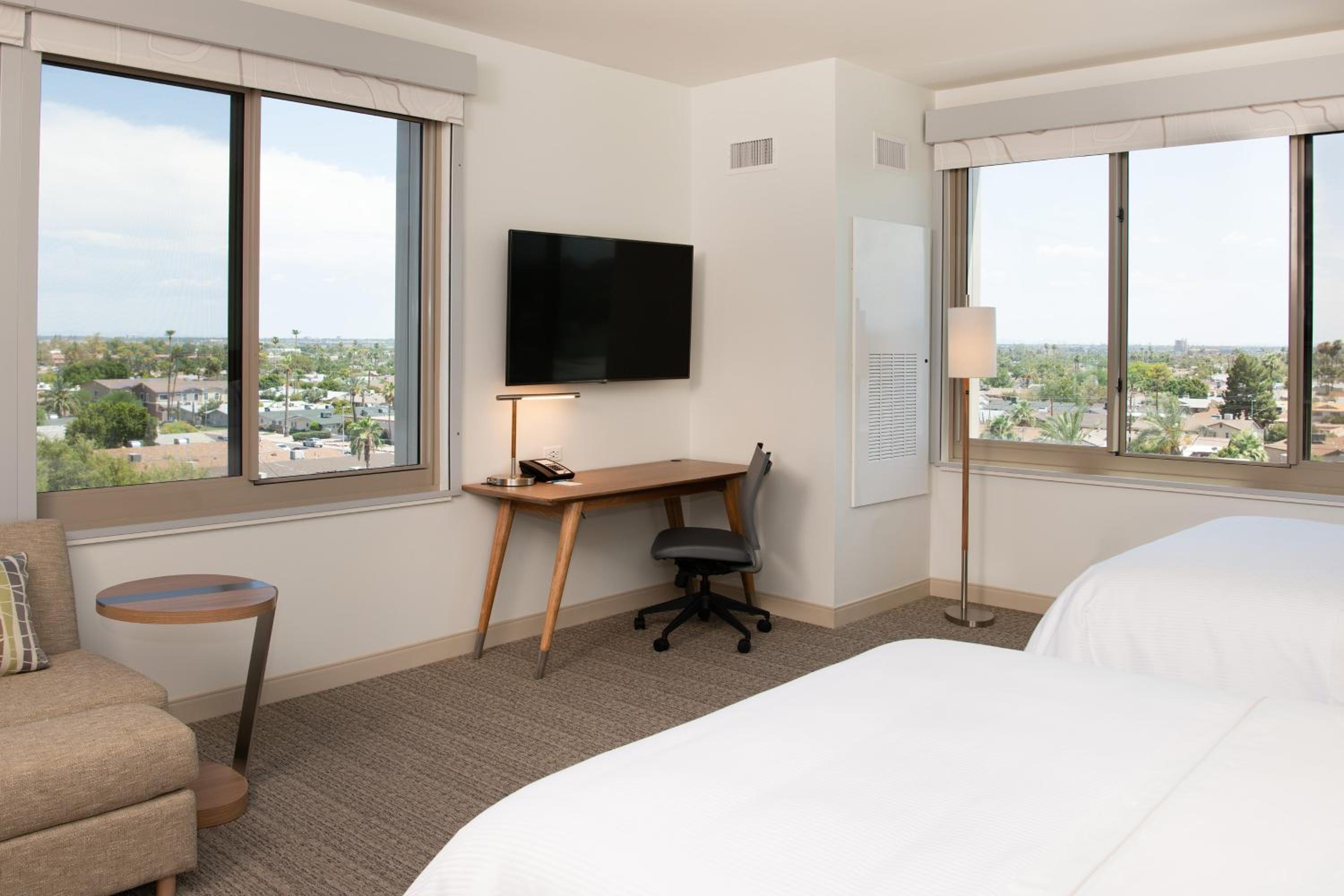 Guest room, 2 Queen - Photo 2