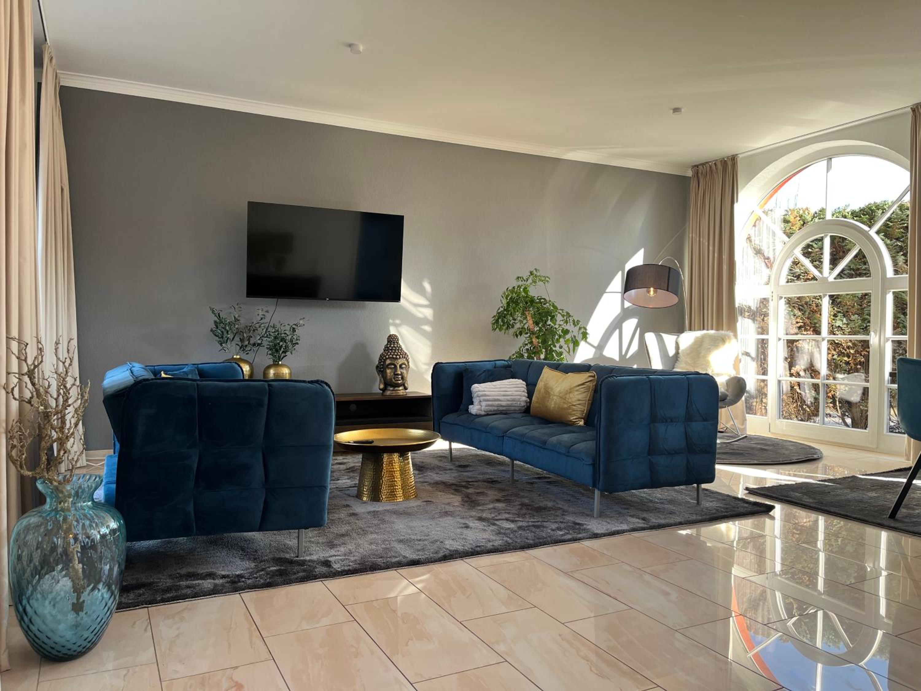 One-Bedroom House photo 2
