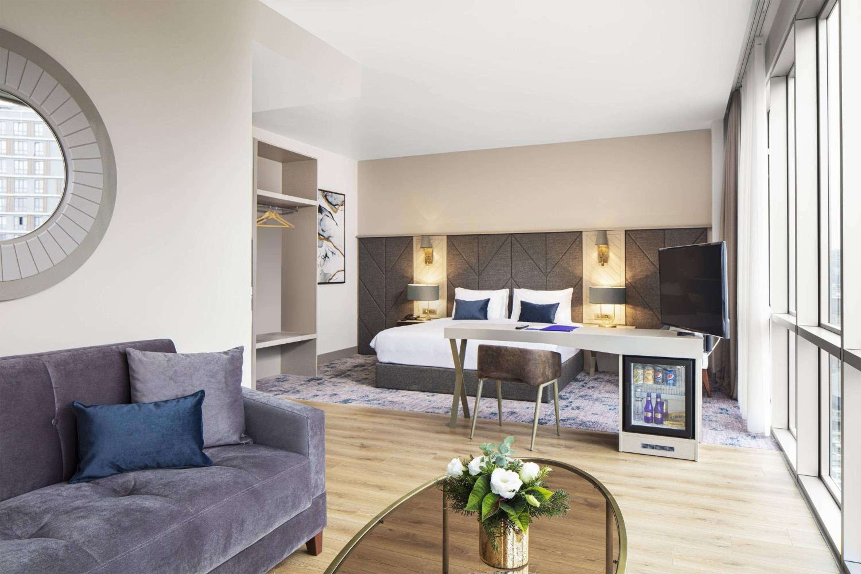 King Suite with Sofa Bed