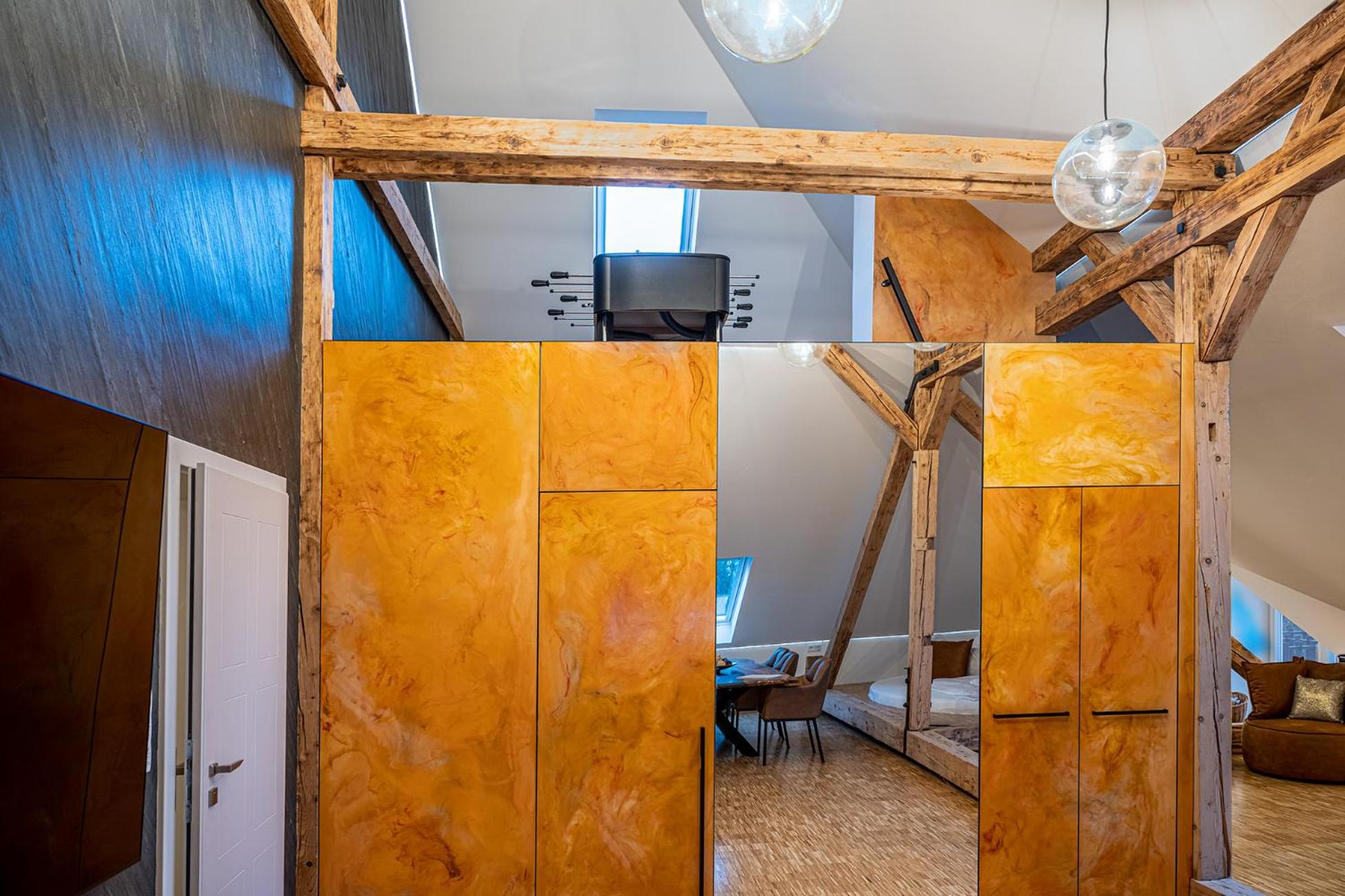 Deluxe Apartment