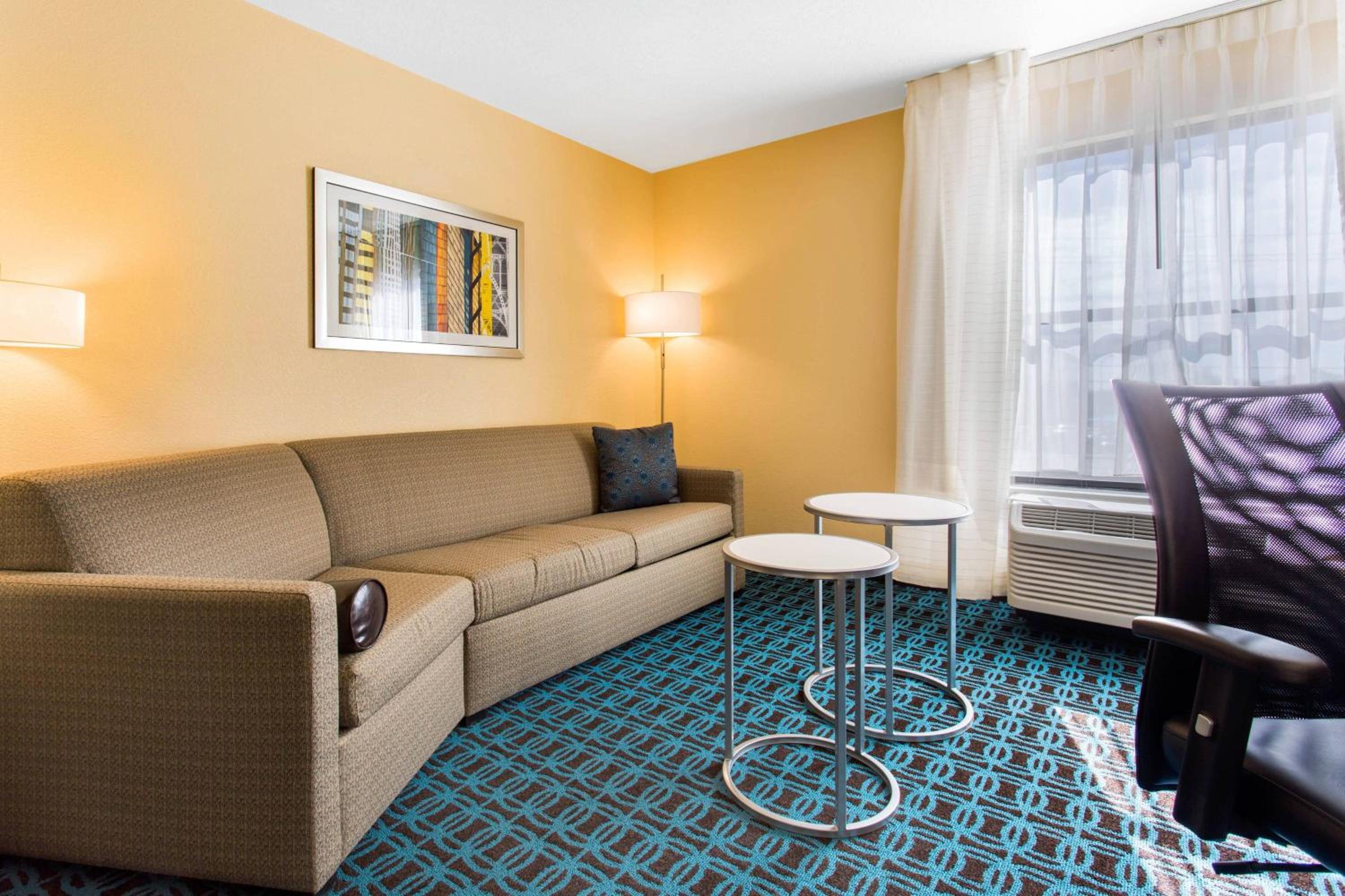 King Suite with Sofa Bed photo 1