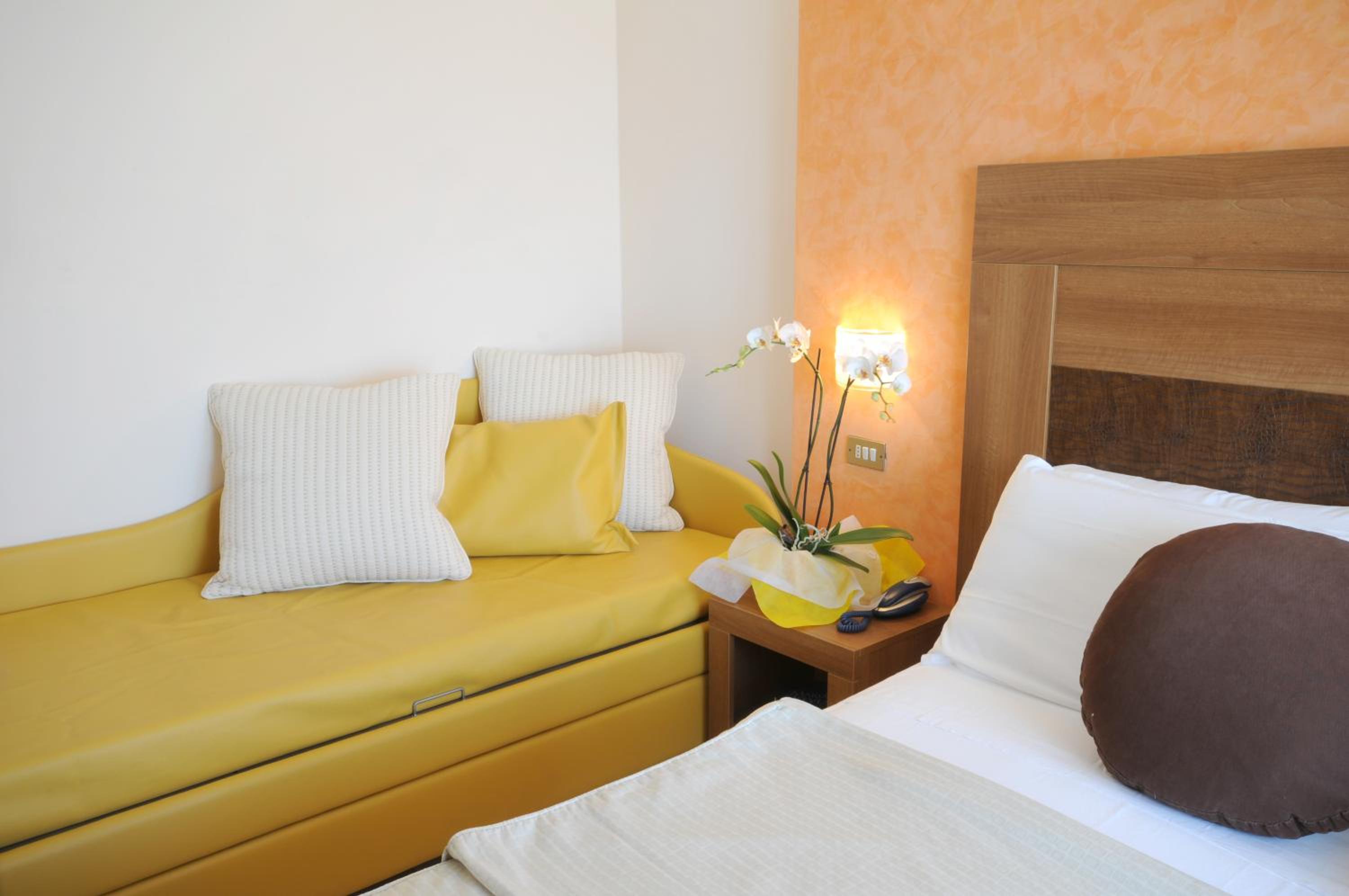 Triple Room - Photo 3
