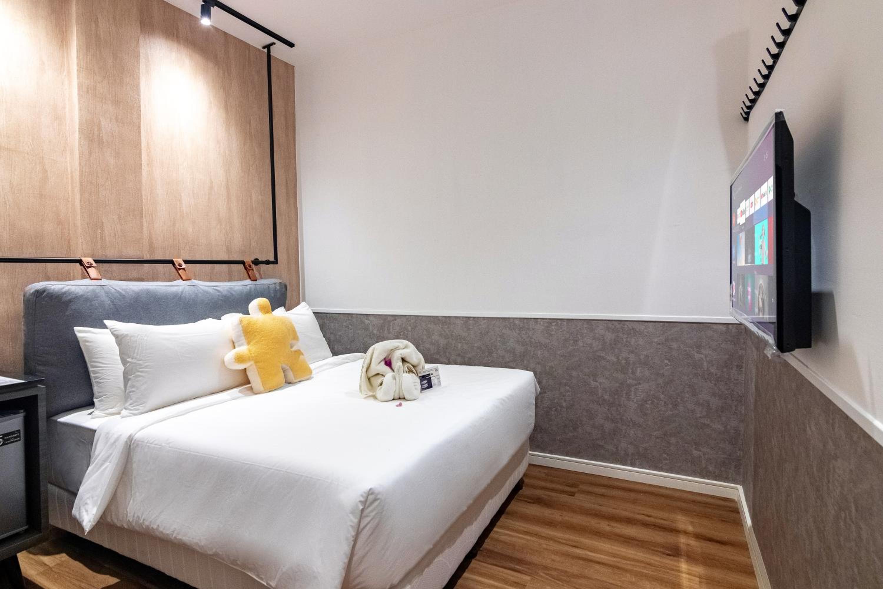 Superior Double Room - Photo 8
