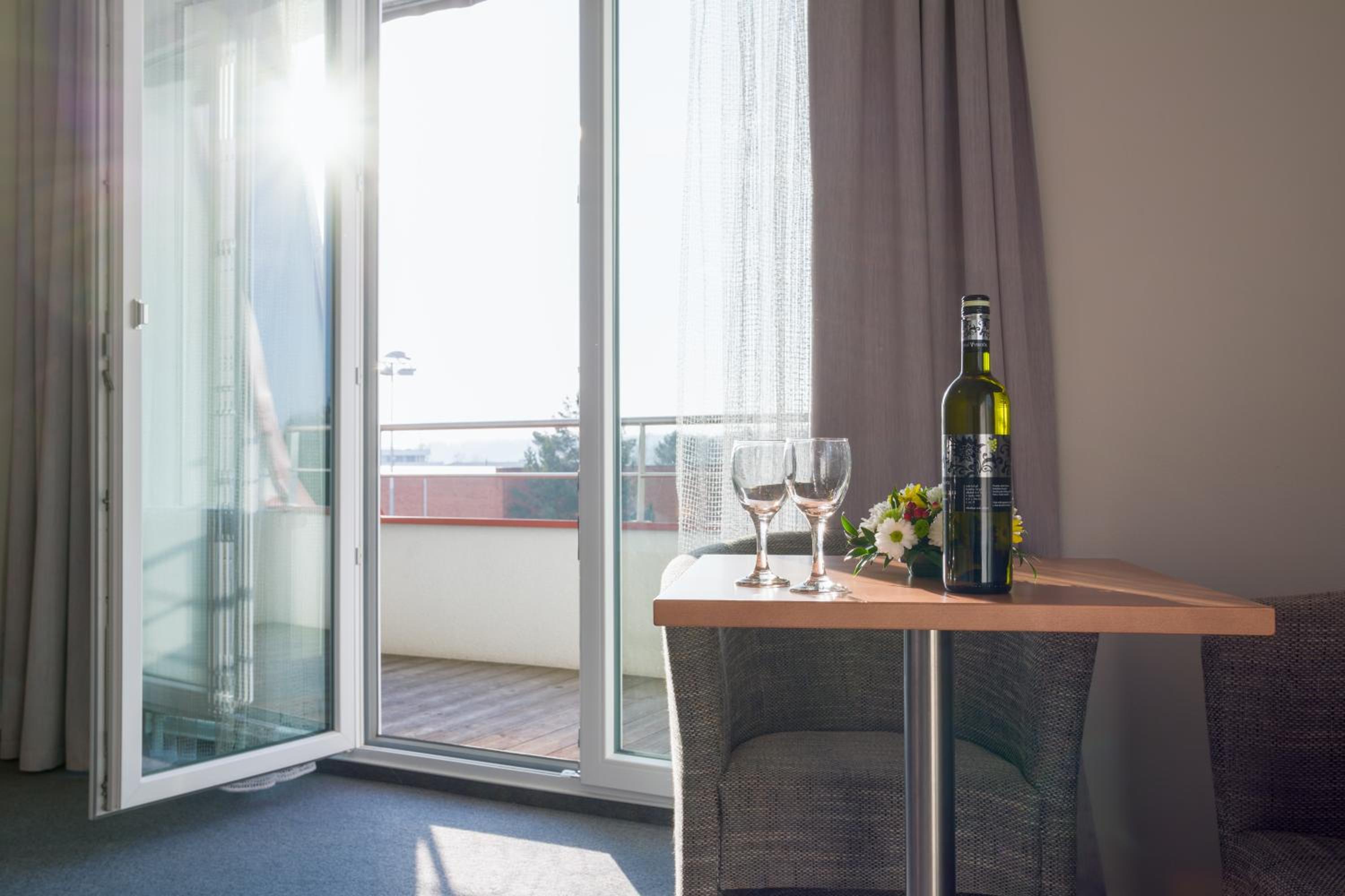 Double Room - Photo 6