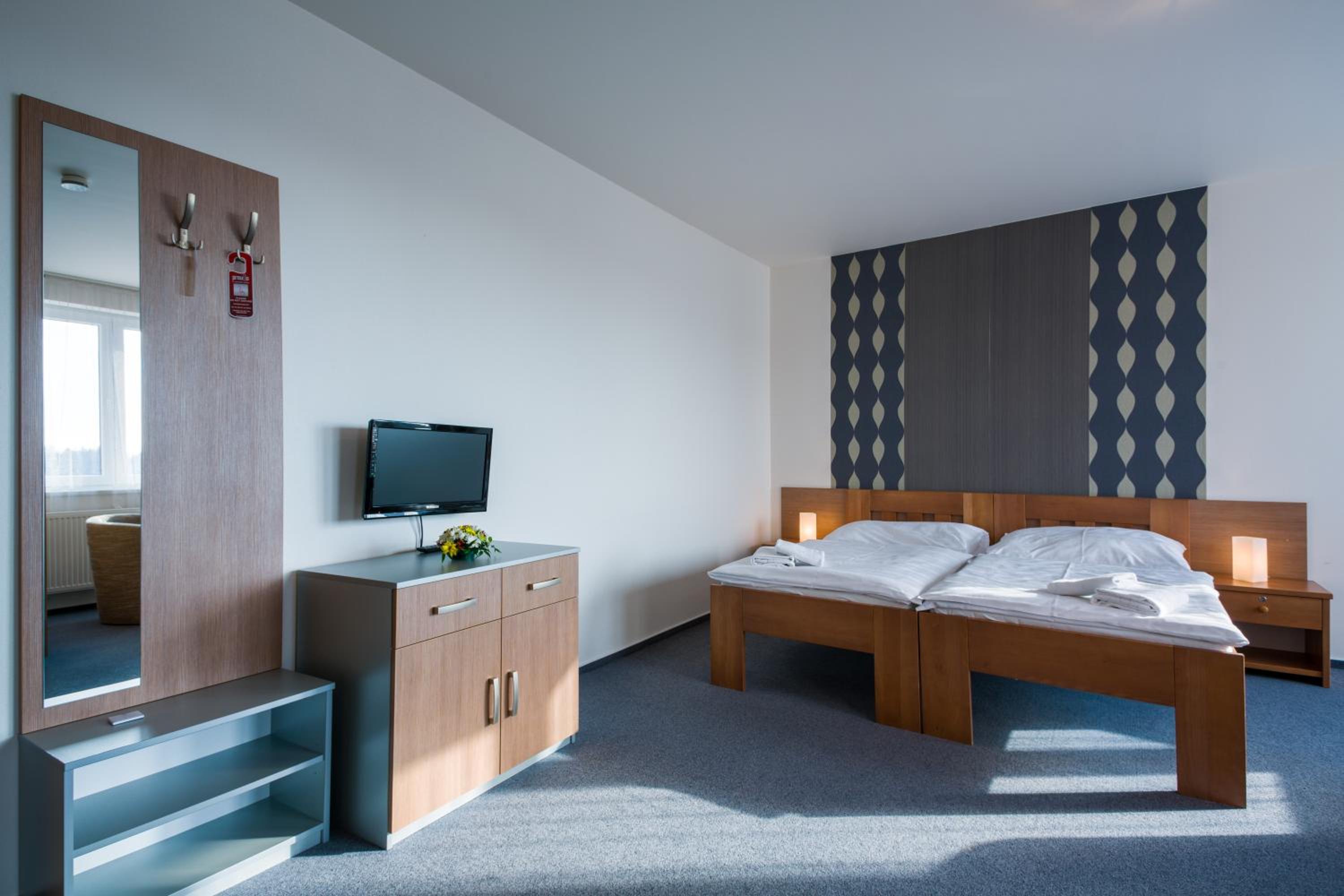 Double Room - Photo 4