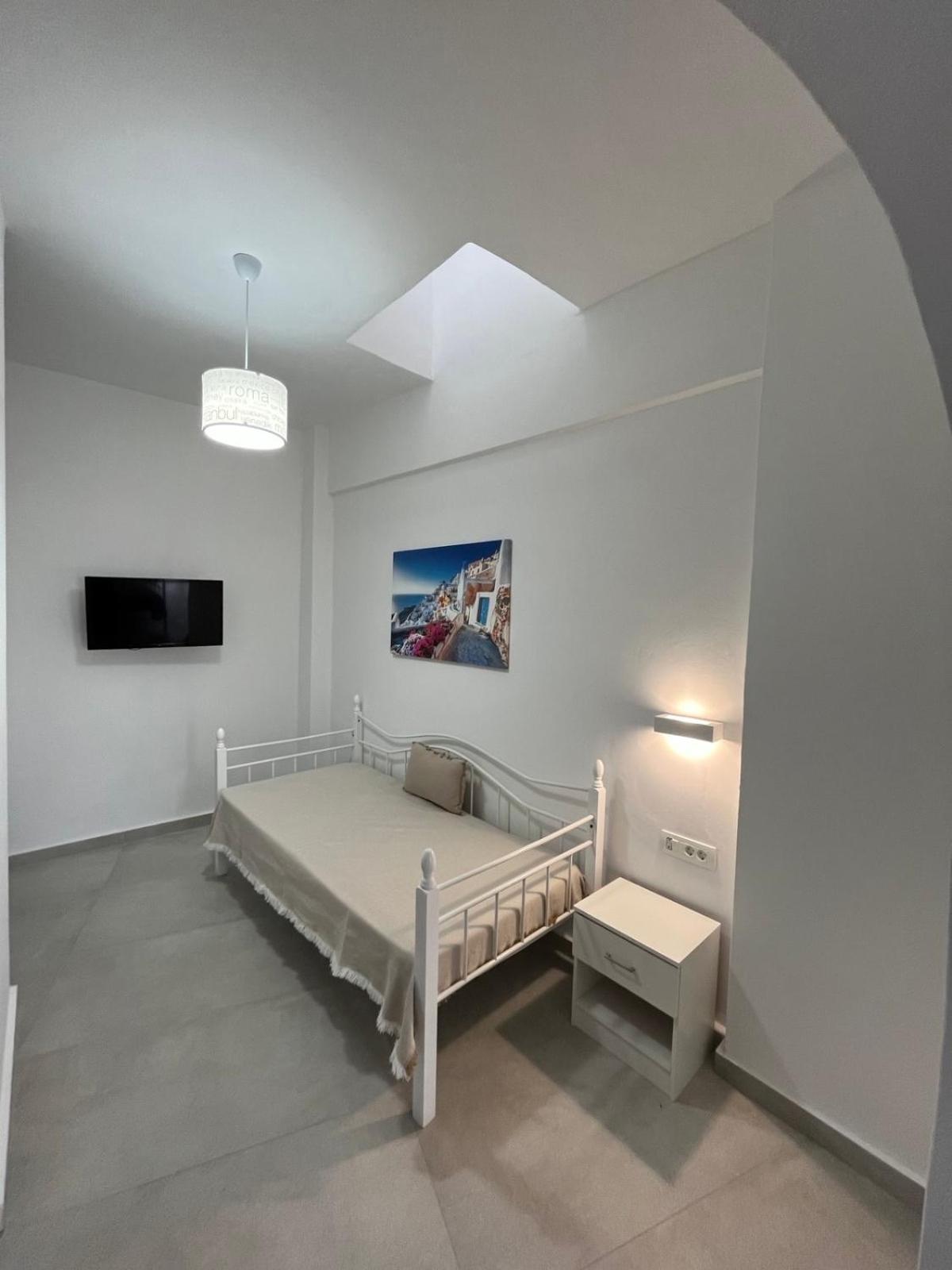 Triple Room with Terrace - Photo 7