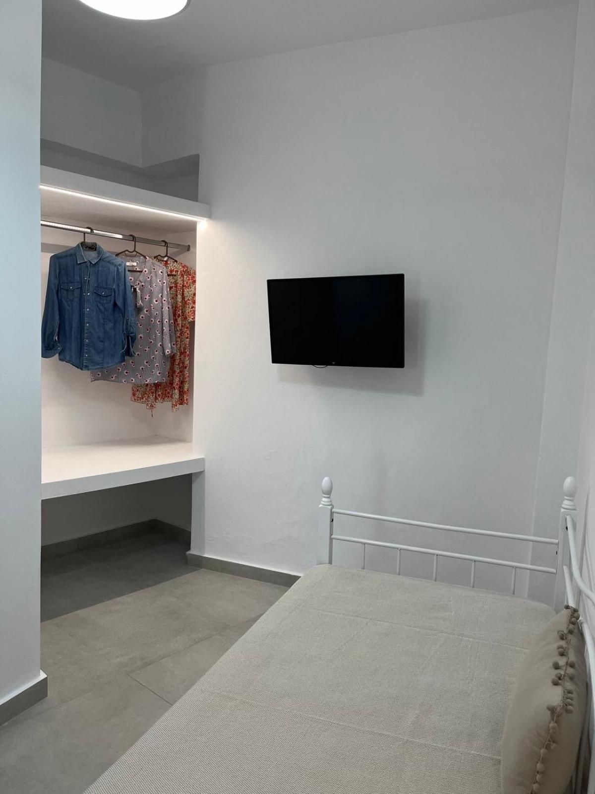 Triple Room with Terrace - Photo 8