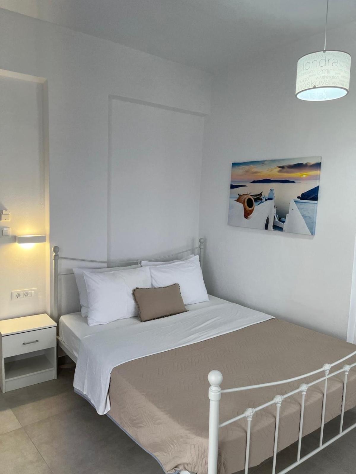 Double Room with Terrace - Photo 1