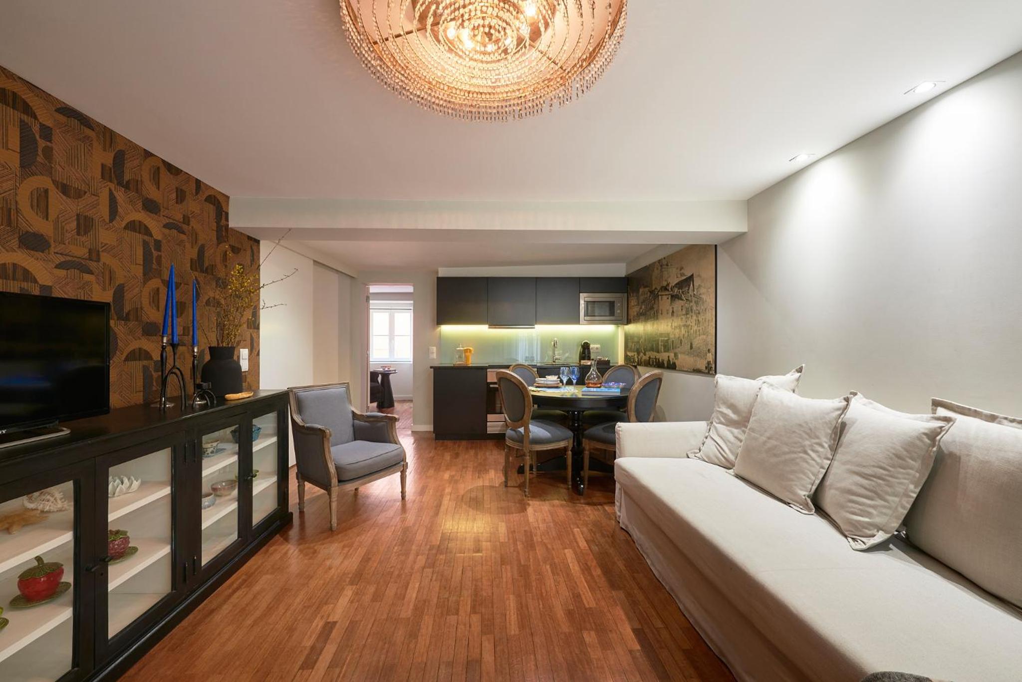 Apartment - Ground Floor photo 2