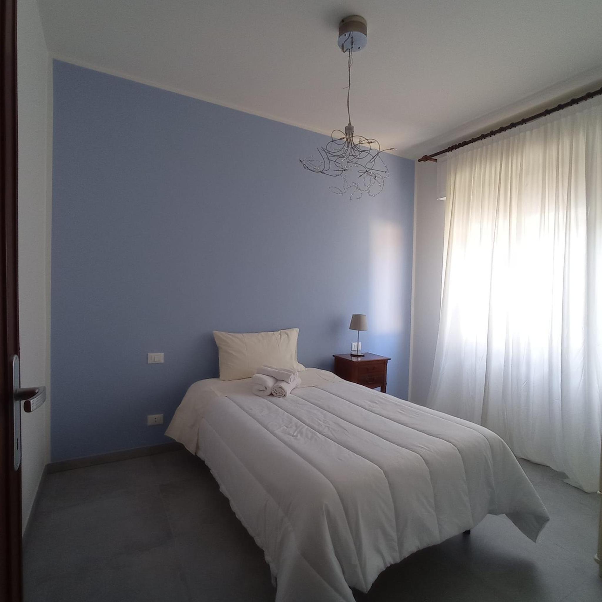 Single Room With Private External Bathroom photo 1