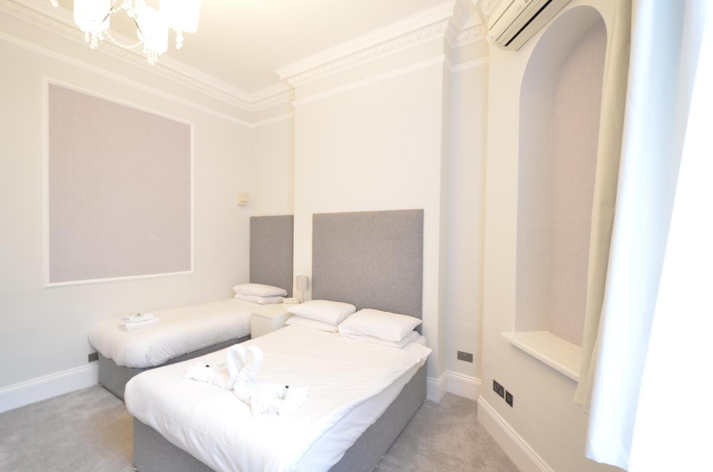 Executive Triple Room