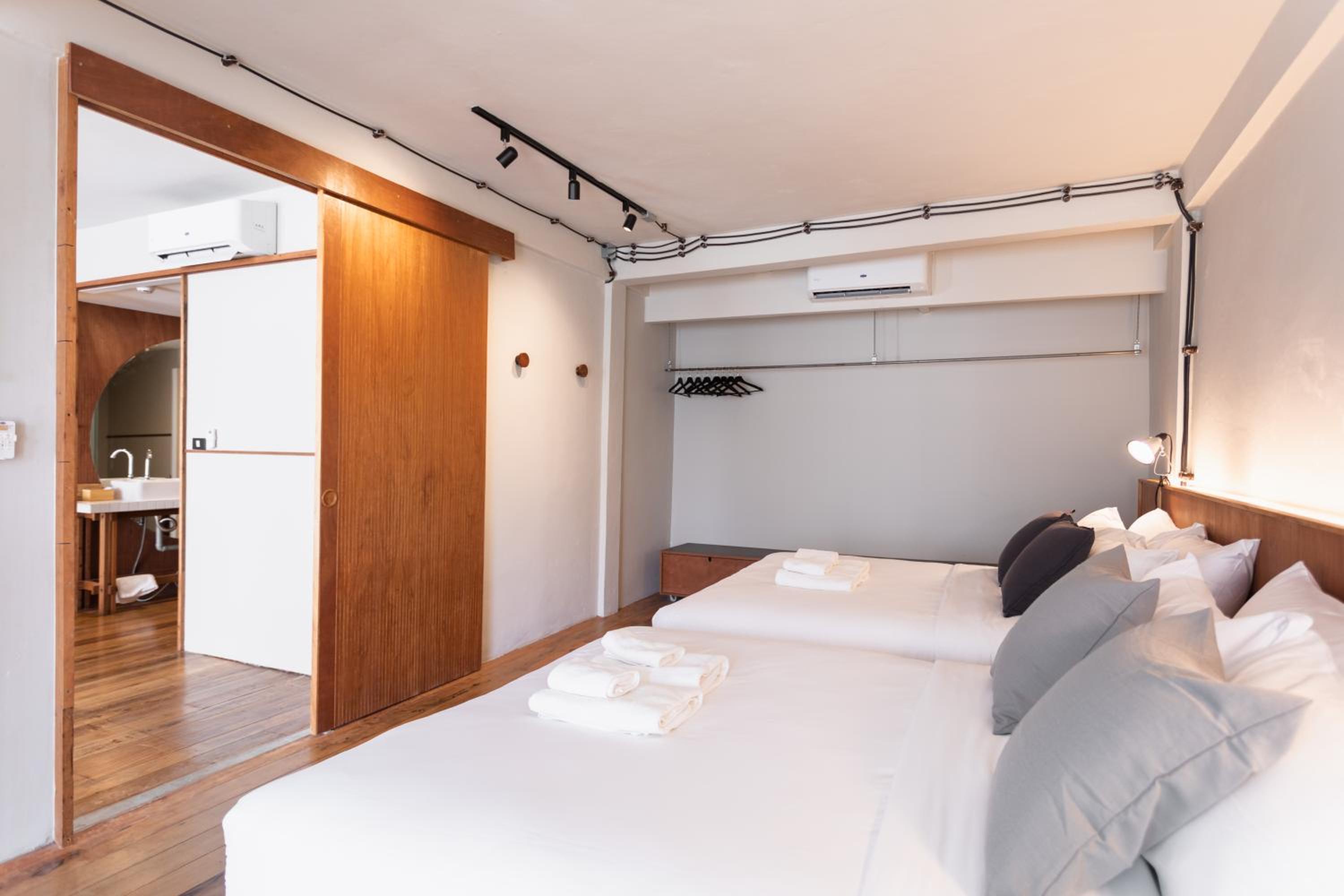 Suite with Garden View
