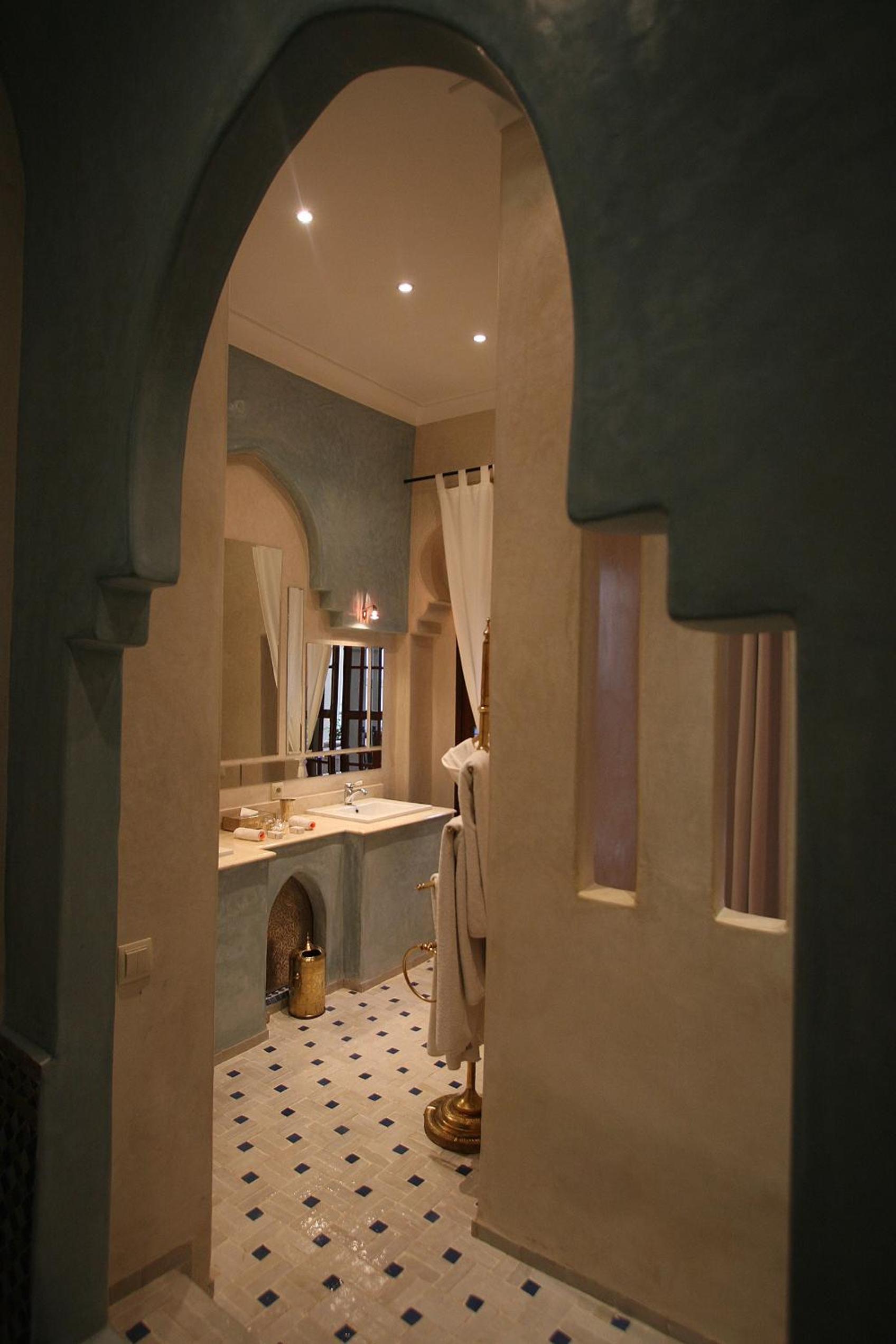 Junior Suite (2 Adults) - Photo 5
