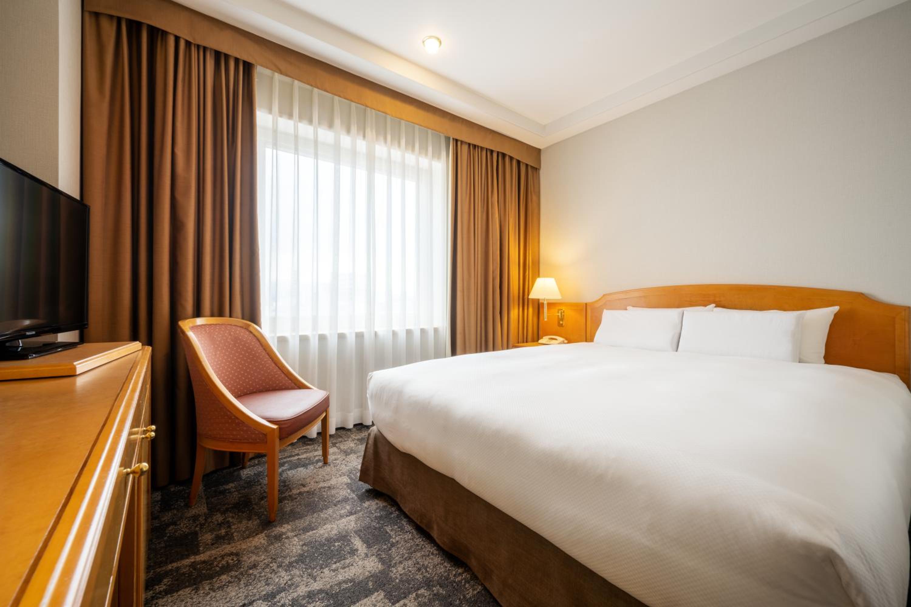 Deluxe Double Room - Non-Smoking - Photo 6