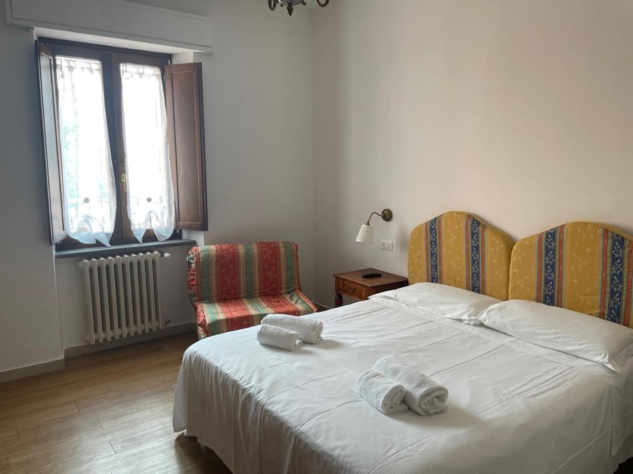 Double Room - Photo 4