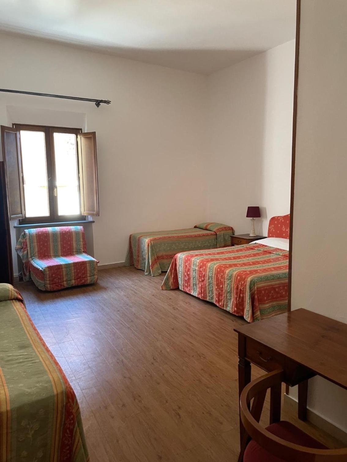 Quadruple Room - Photo 2