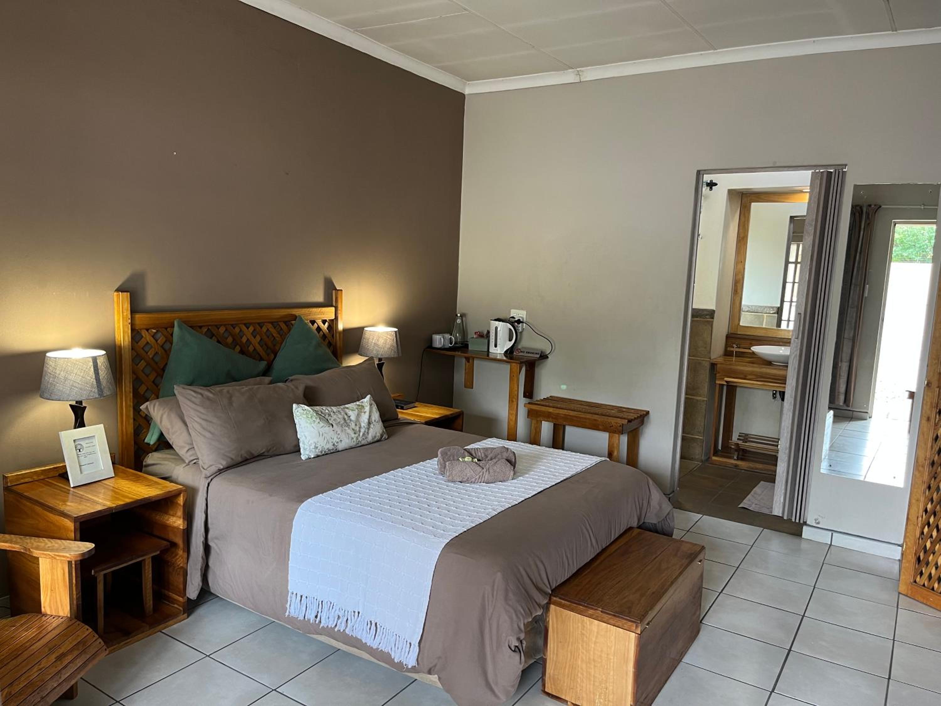  Double Room - Photo 1
