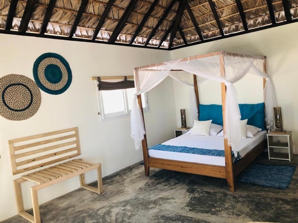 Double Room with Balcony and Sea View photo 1