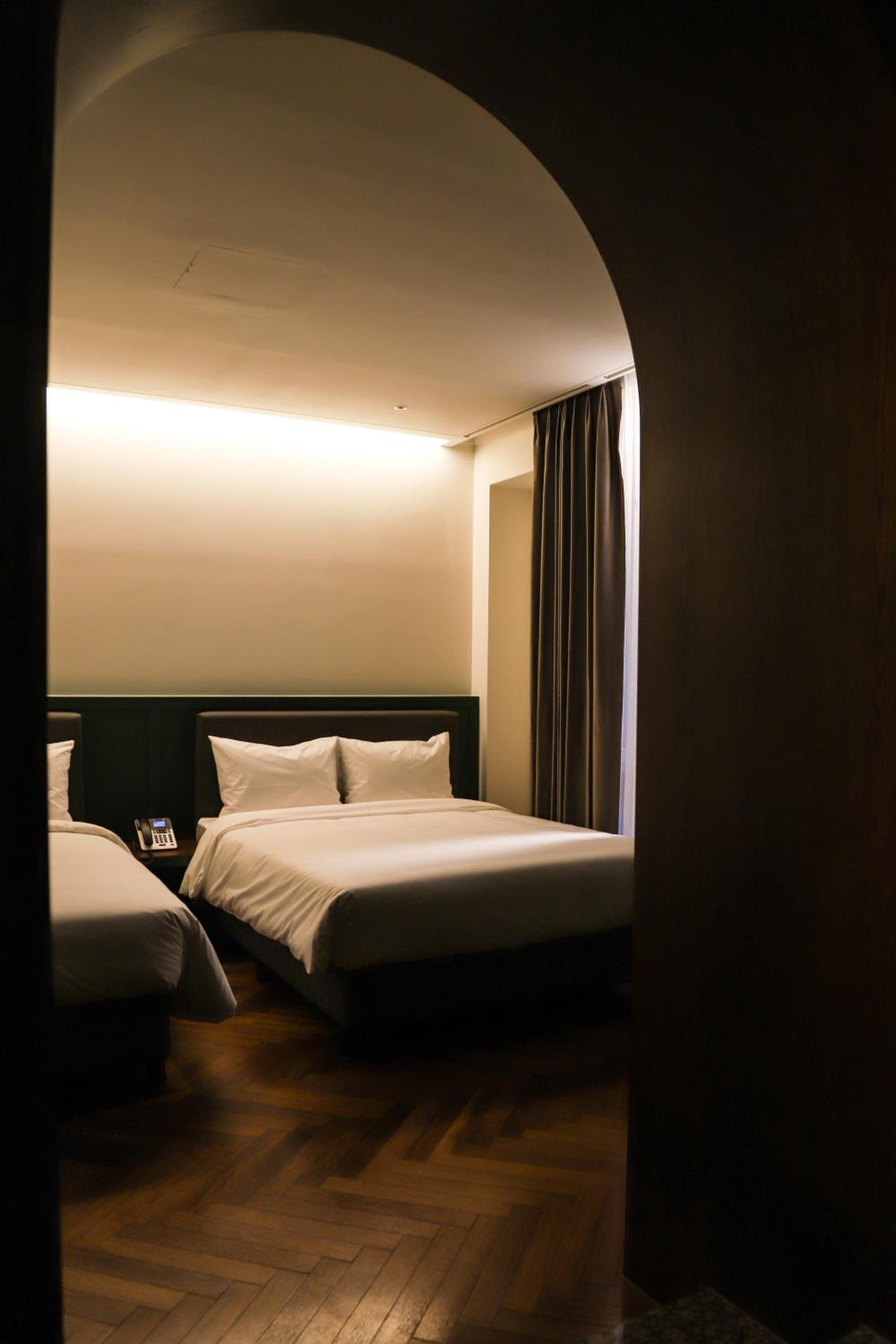 Suite with Terrace - Photo 16